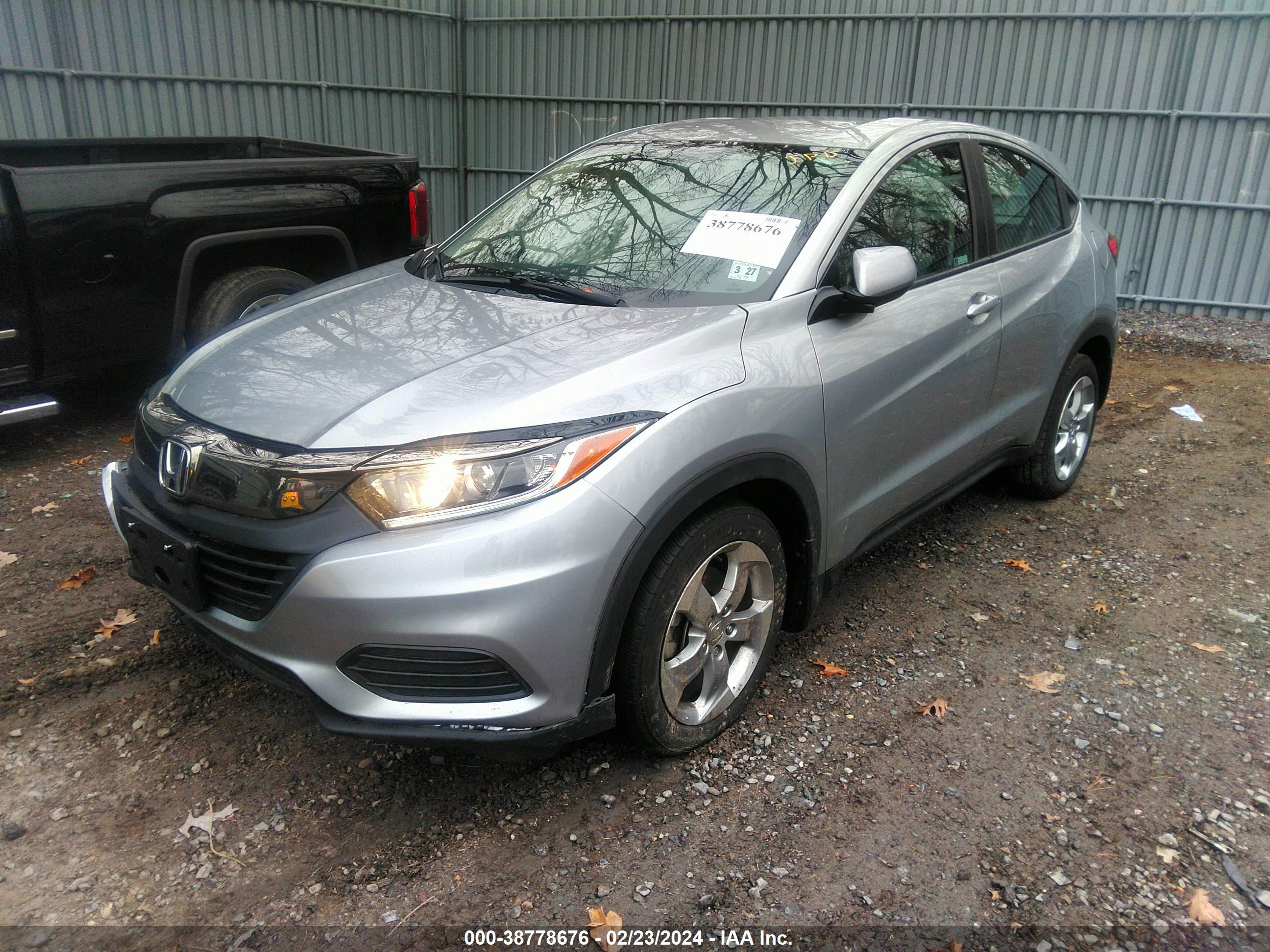 Photo 1 VIN: 3CZRU6H39NM753800 - HONDA HR-V 