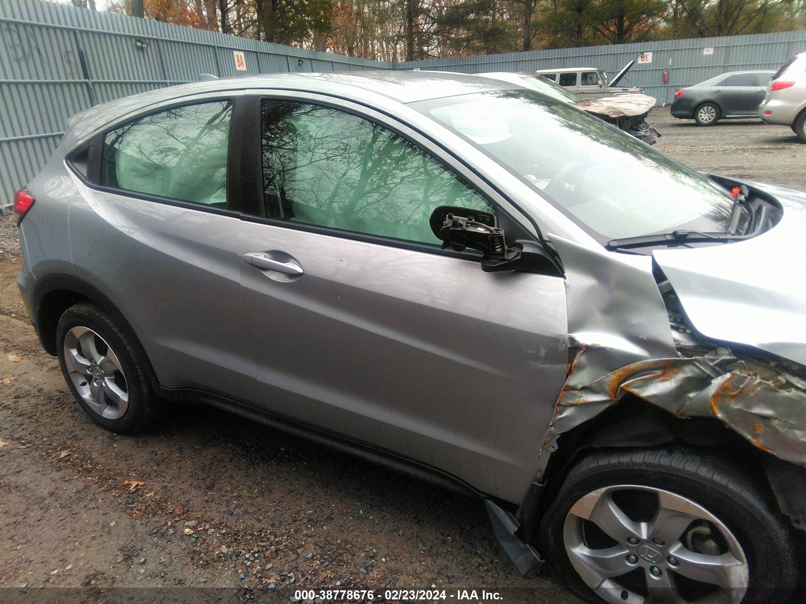 Photo 12 VIN: 3CZRU6H39NM753800 - HONDA HR-V 