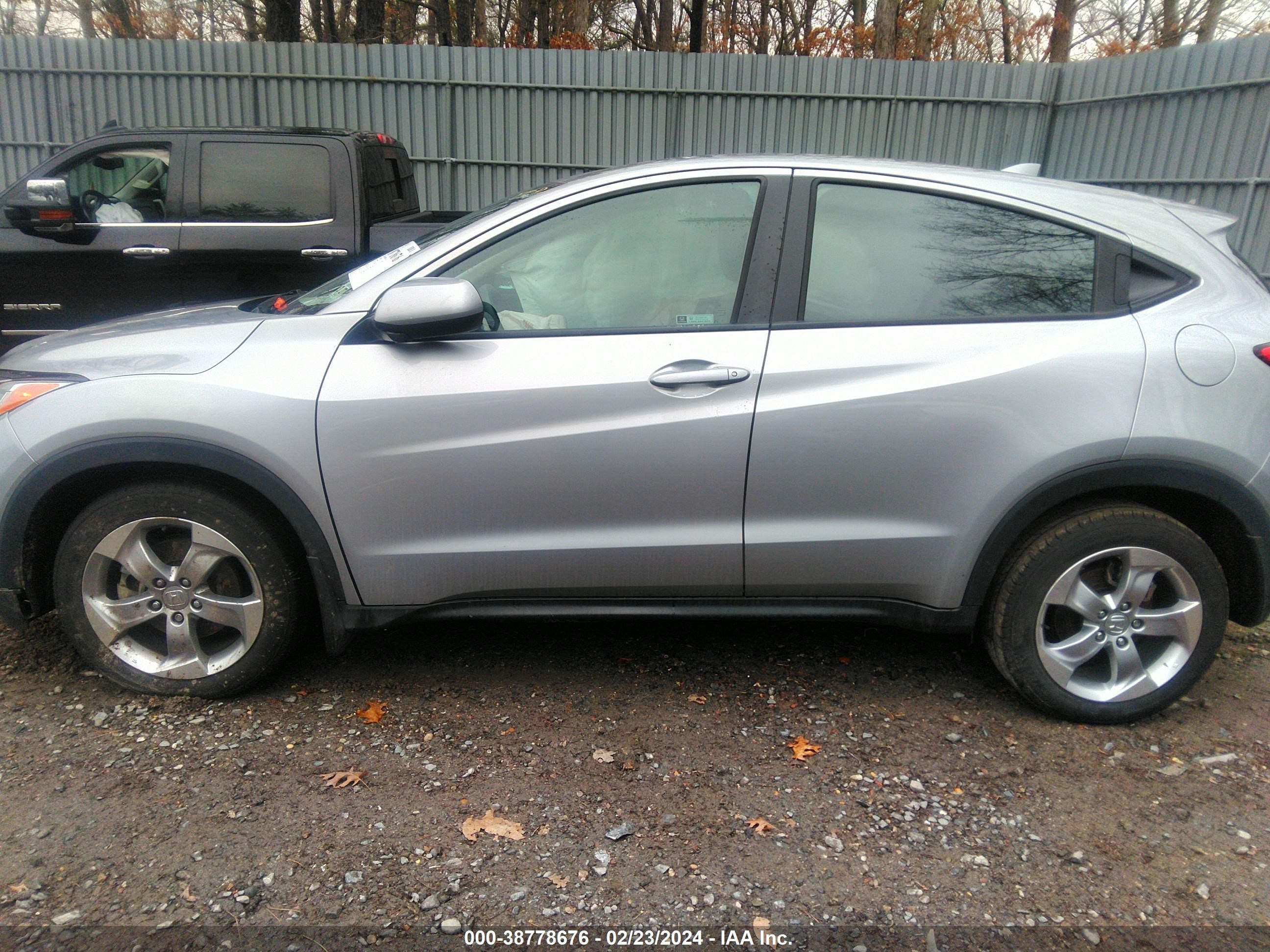 Photo 13 VIN: 3CZRU6H39NM753800 - HONDA HR-V 