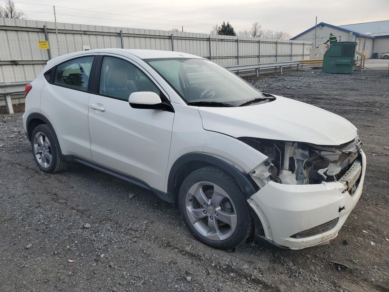 Photo 3 VIN: 3CZRU6H3XJM724249 - HONDA HR-V 