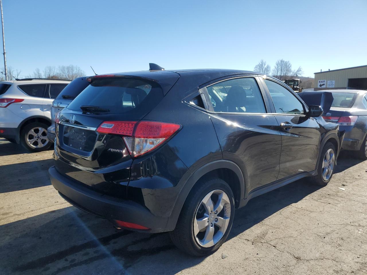 Photo 2 VIN: 3CZRU6H3XMM707598 - HONDA HR-V 