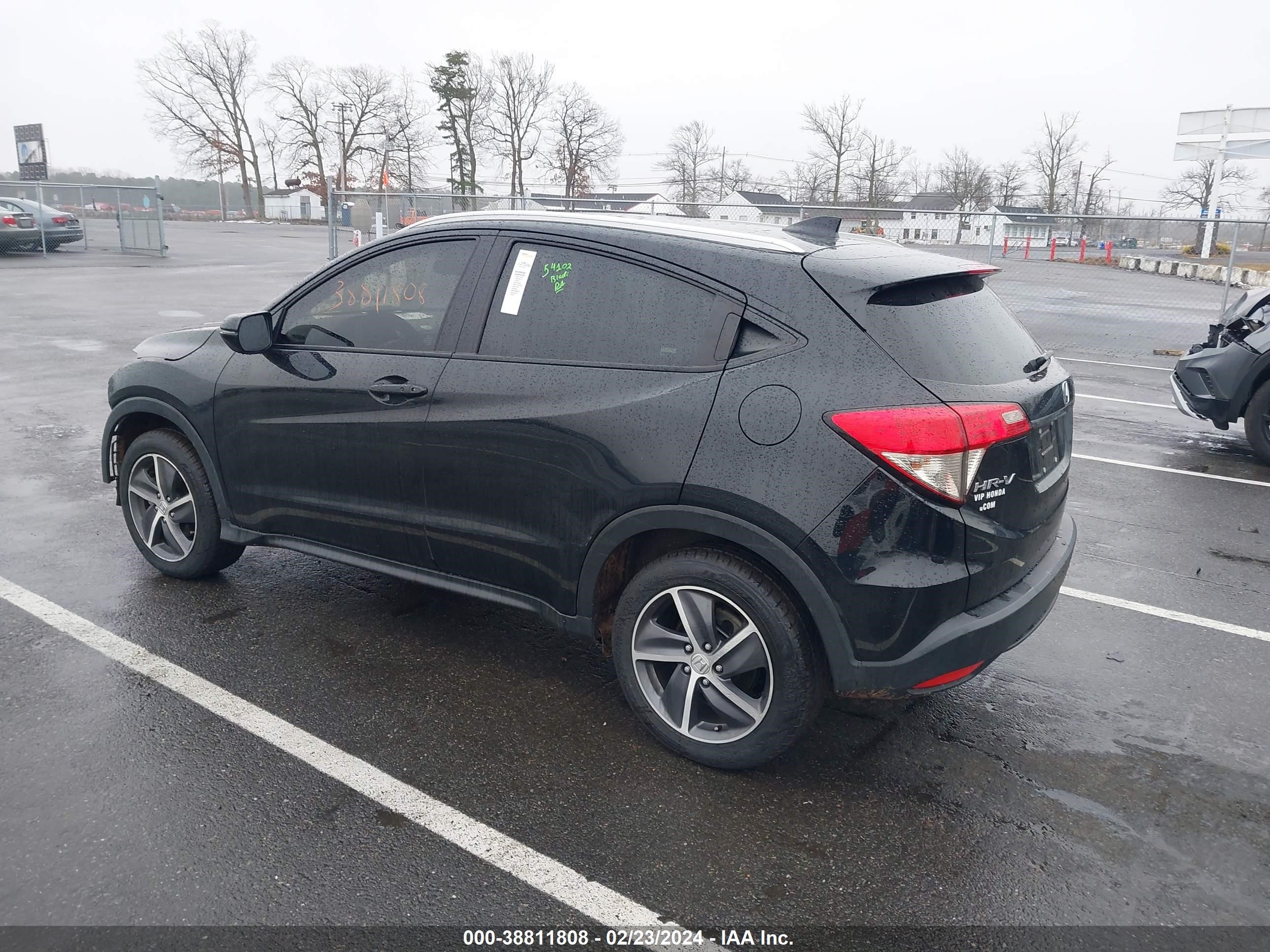 Photo 2 VIN: 3CZRU6H52MM728690 - HONDA HR-V 