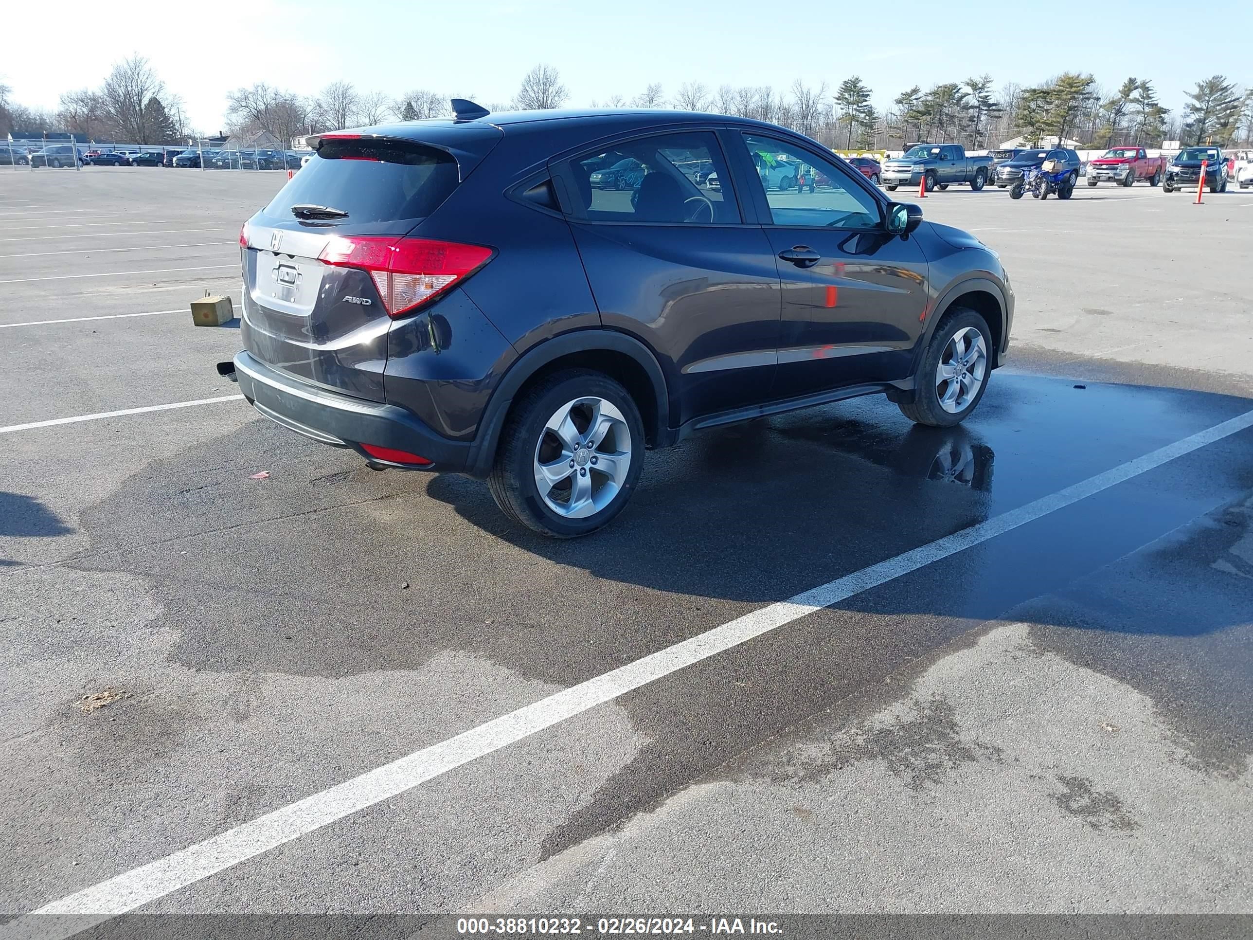 Photo 3 VIN: 3CZRU6H53GM749312 - HONDA HR-V 