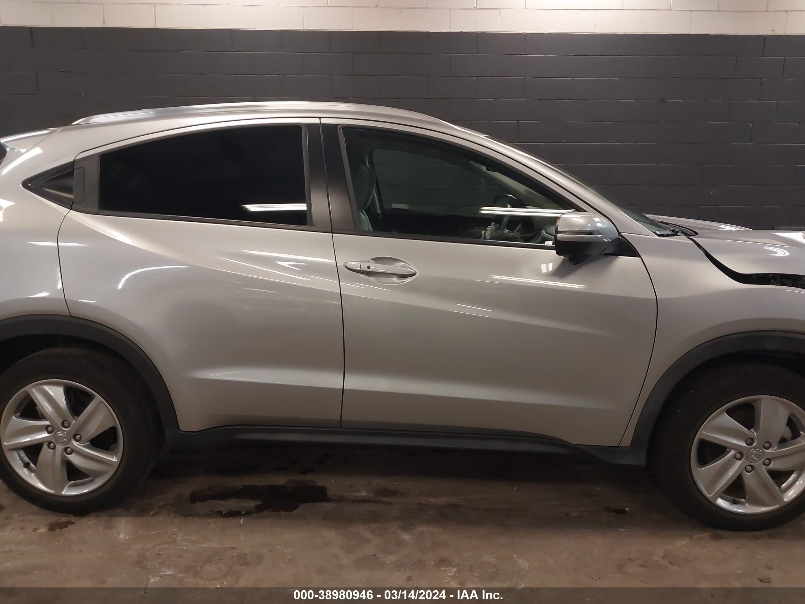 Photo 13 VIN: 3CZRU6H53KM731255 - HONDA HR-V 