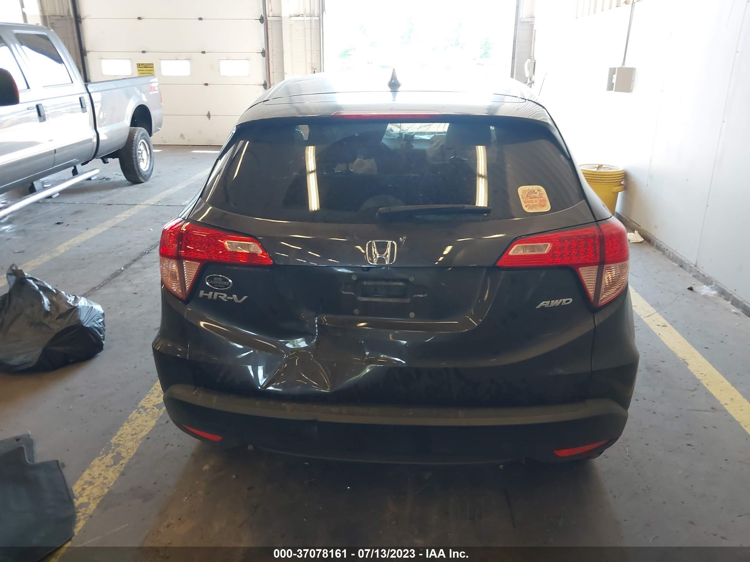 Photo 15 VIN: 3CZRU6H54JG718026 - HONDA HR-V 