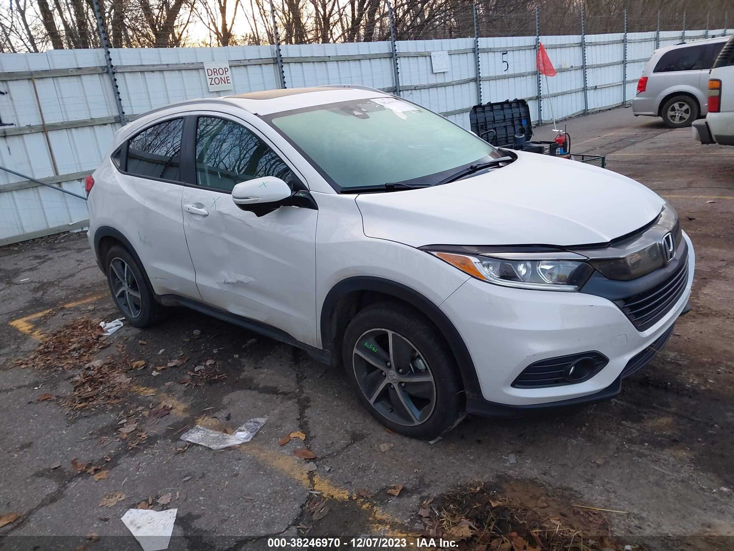 Photo 0 VIN: 3CZRU6H54NM720253 - HONDA HR-V 