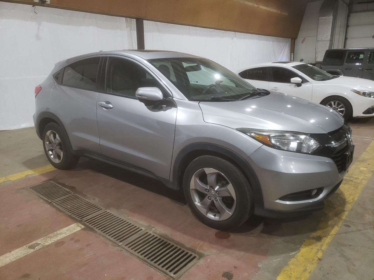 Photo 3 VIN: 3CZRU6H55HM724221 - HONDA HR-V 