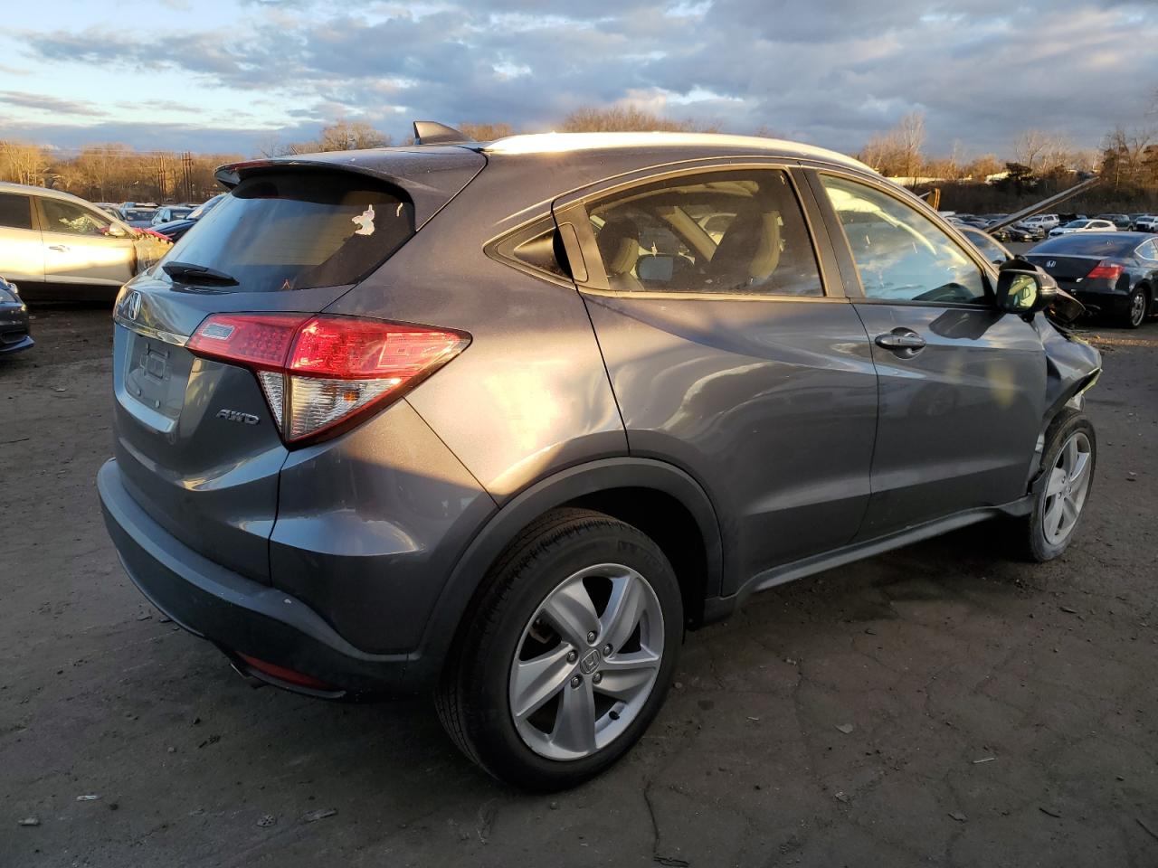 Photo 2 VIN: 3CZRU6H55KM743827 - HONDA HR-V 