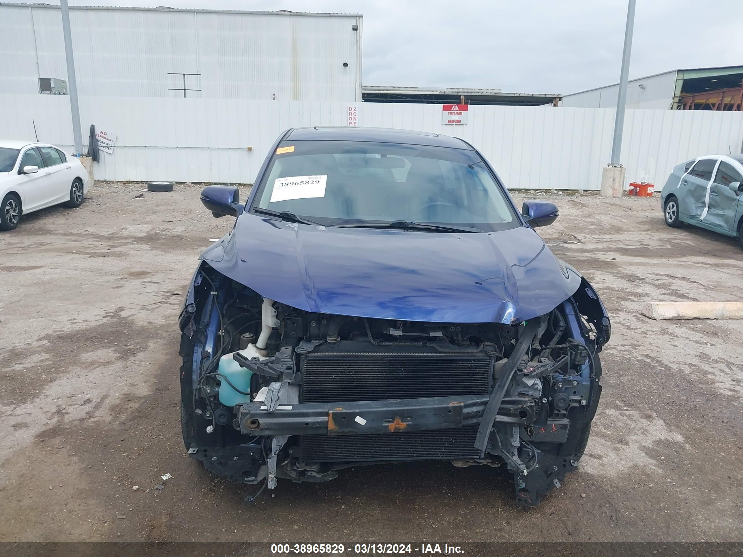 Photo 12 VIN: 3CZRU6H56GM732035 - HONDA HR-V 