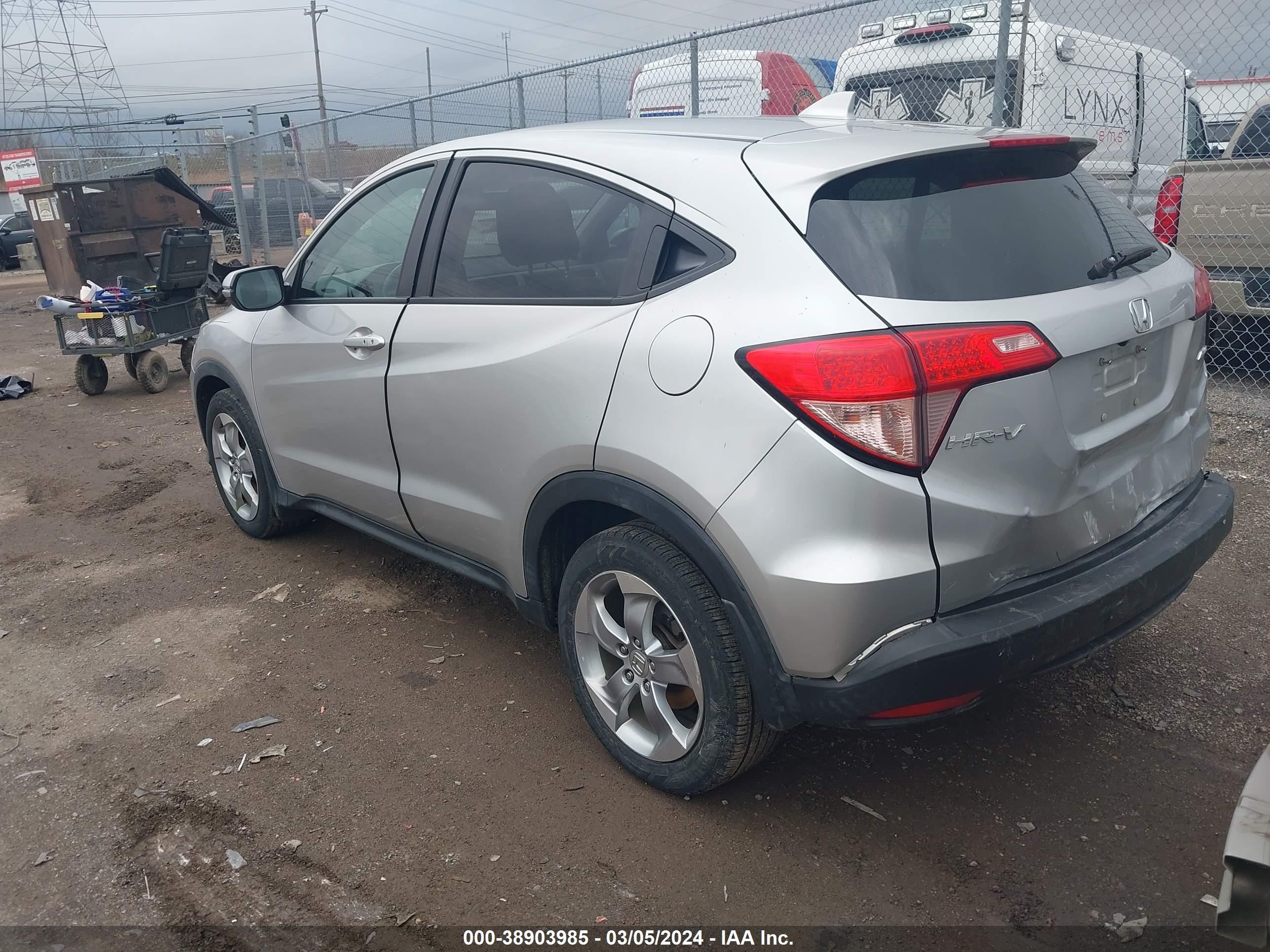 Photo 2 VIN: 3CZRU6H56GM768808 - HONDA HR-V 