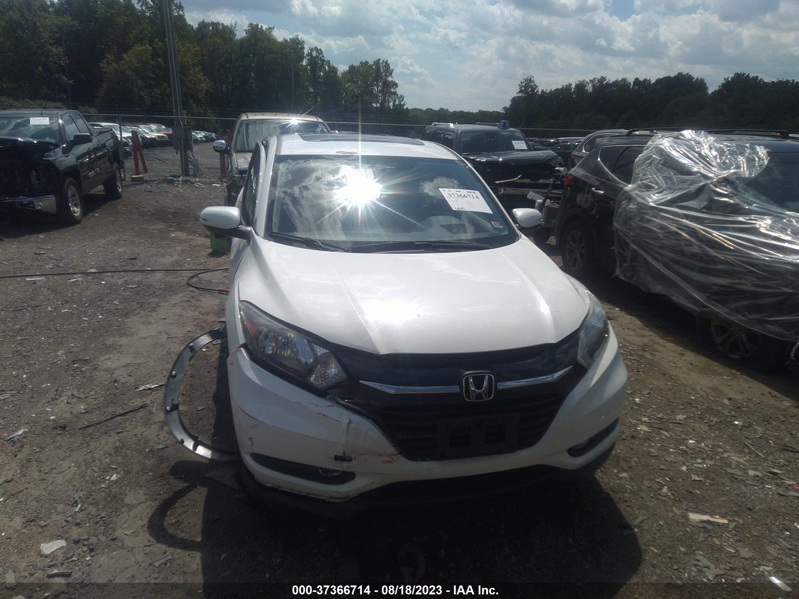 Photo 12 VIN: 3CZRU6H57JM721794 - HONDA HR-V 