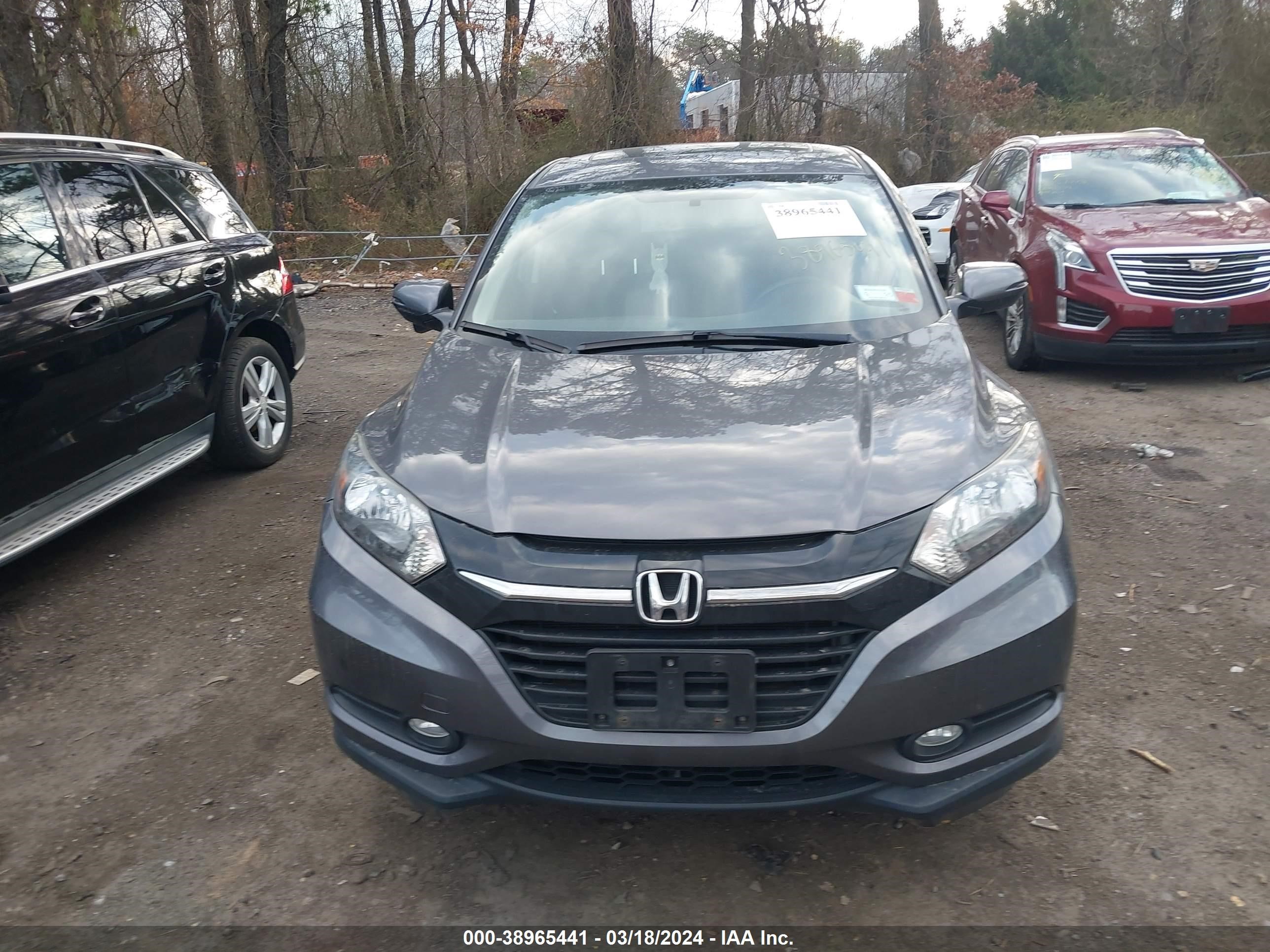 Photo 11 VIN: 3CZRU6H58JG701648 - HONDA HR-V 