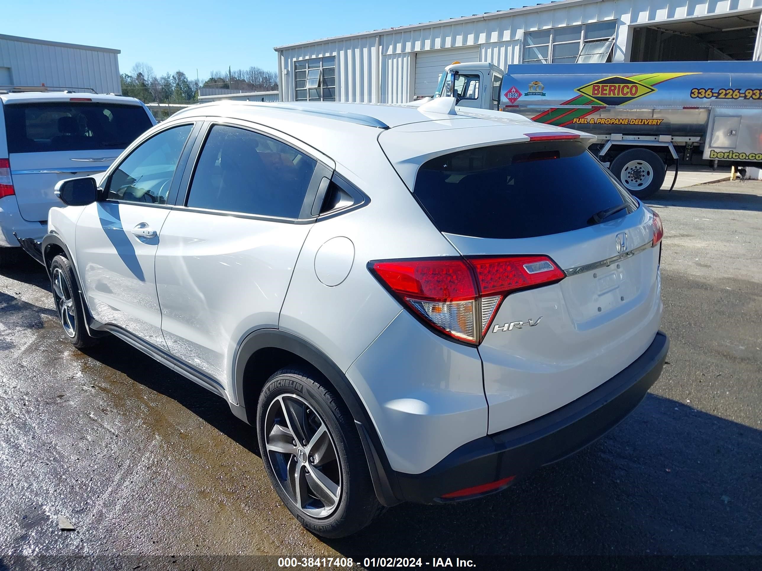 Photo 2 VIN: 3CZRU6H59NM738179 - HONDA HR-V 