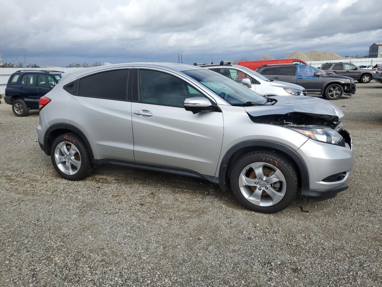 Photo 3 VIN: 3CZRU6H5XGM737173 - HONDA HR-V 