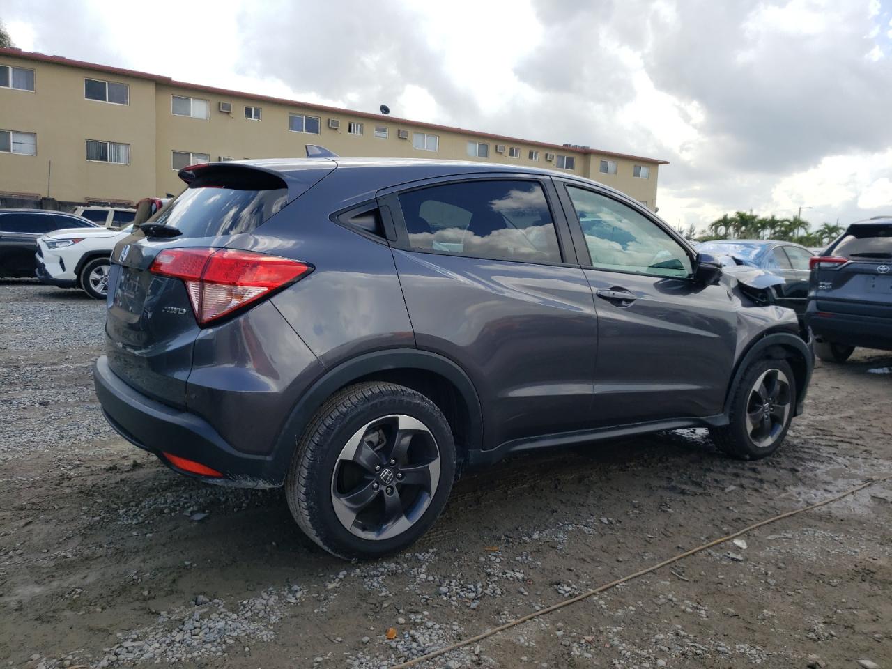 Photo 2 VIN: 3CZRU6H5XJG722727 - HONDA HR-V 