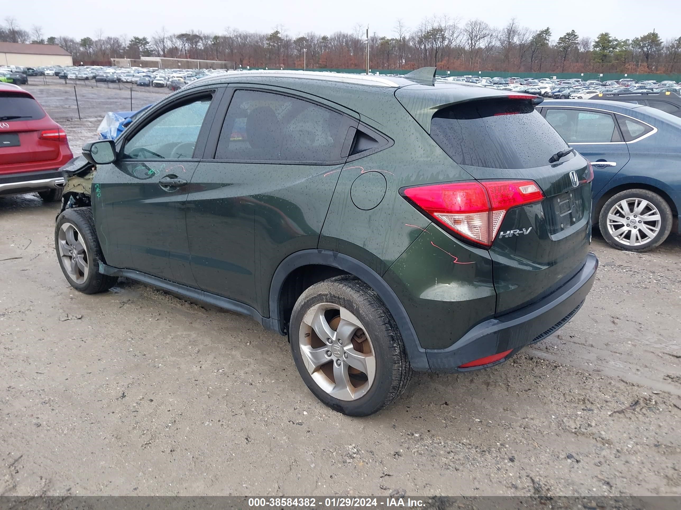 Photo 2 VIN: 3CZRU6H70HM730087 - HONDA HR-V 