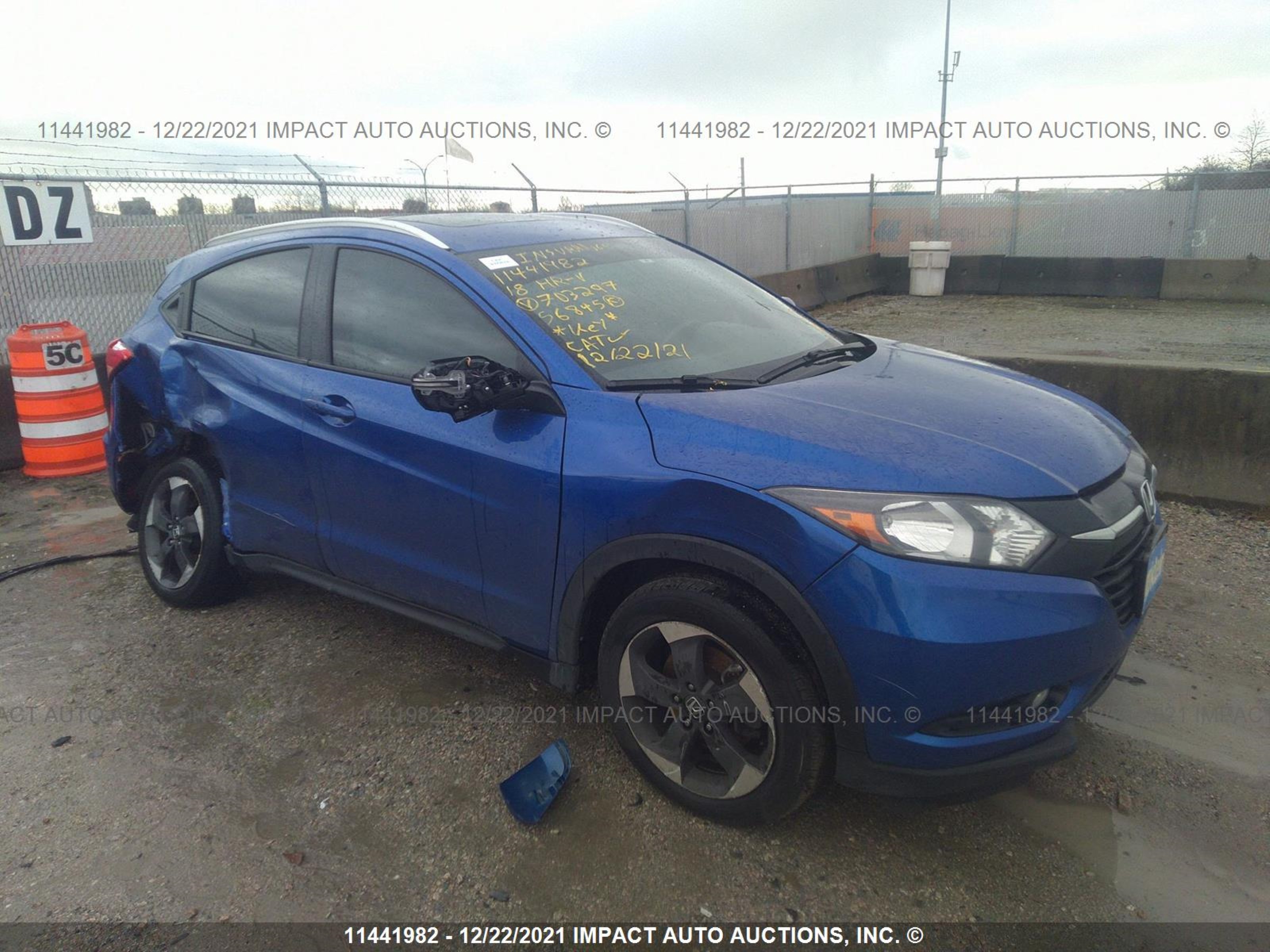 Photo 0 VIN: 3CZRU6H70JM703297 - HONDA HR-V 