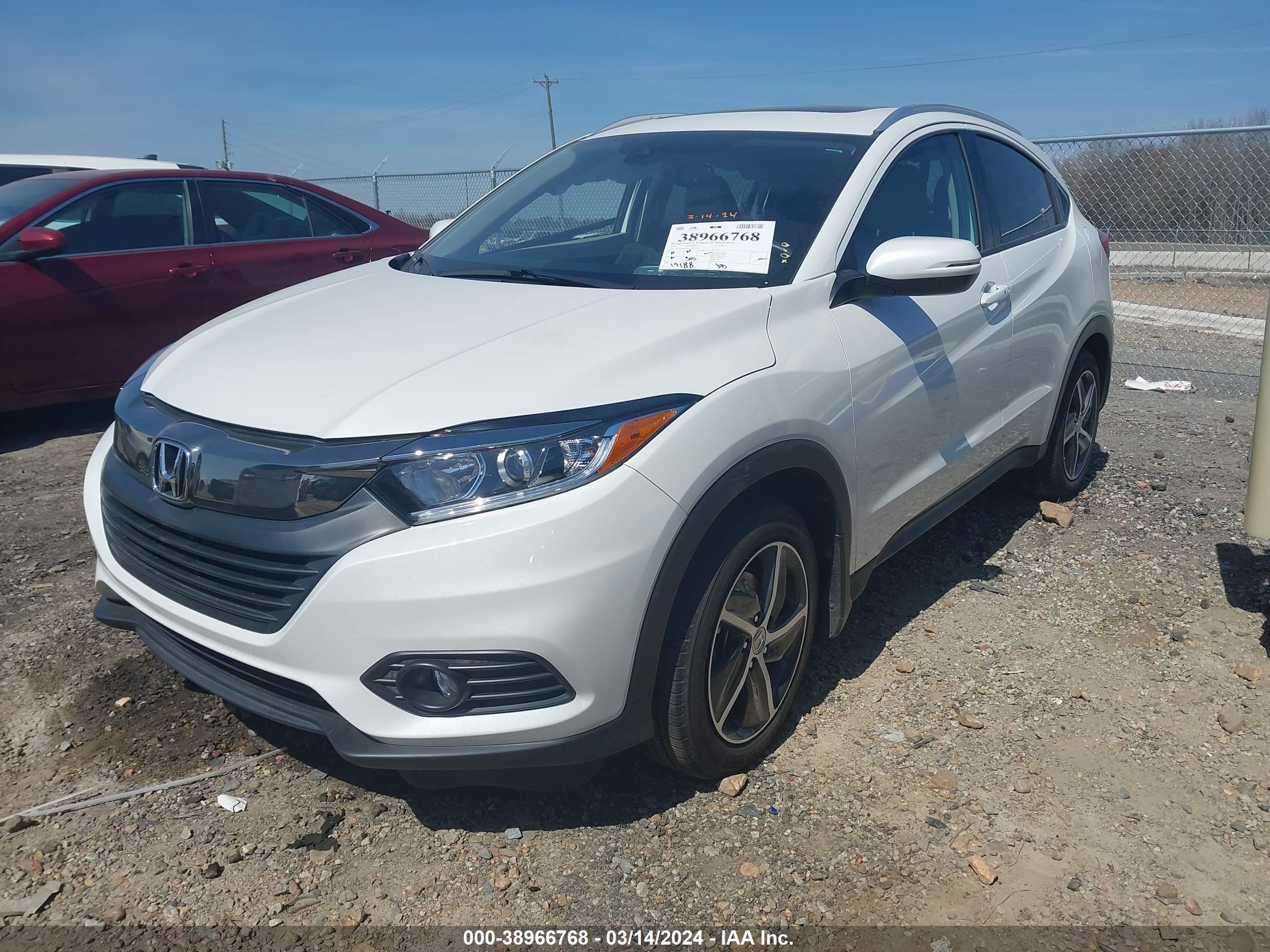 Photo 1 VIN: 3CZRU6H71NM745046 - HONDA HR-V 