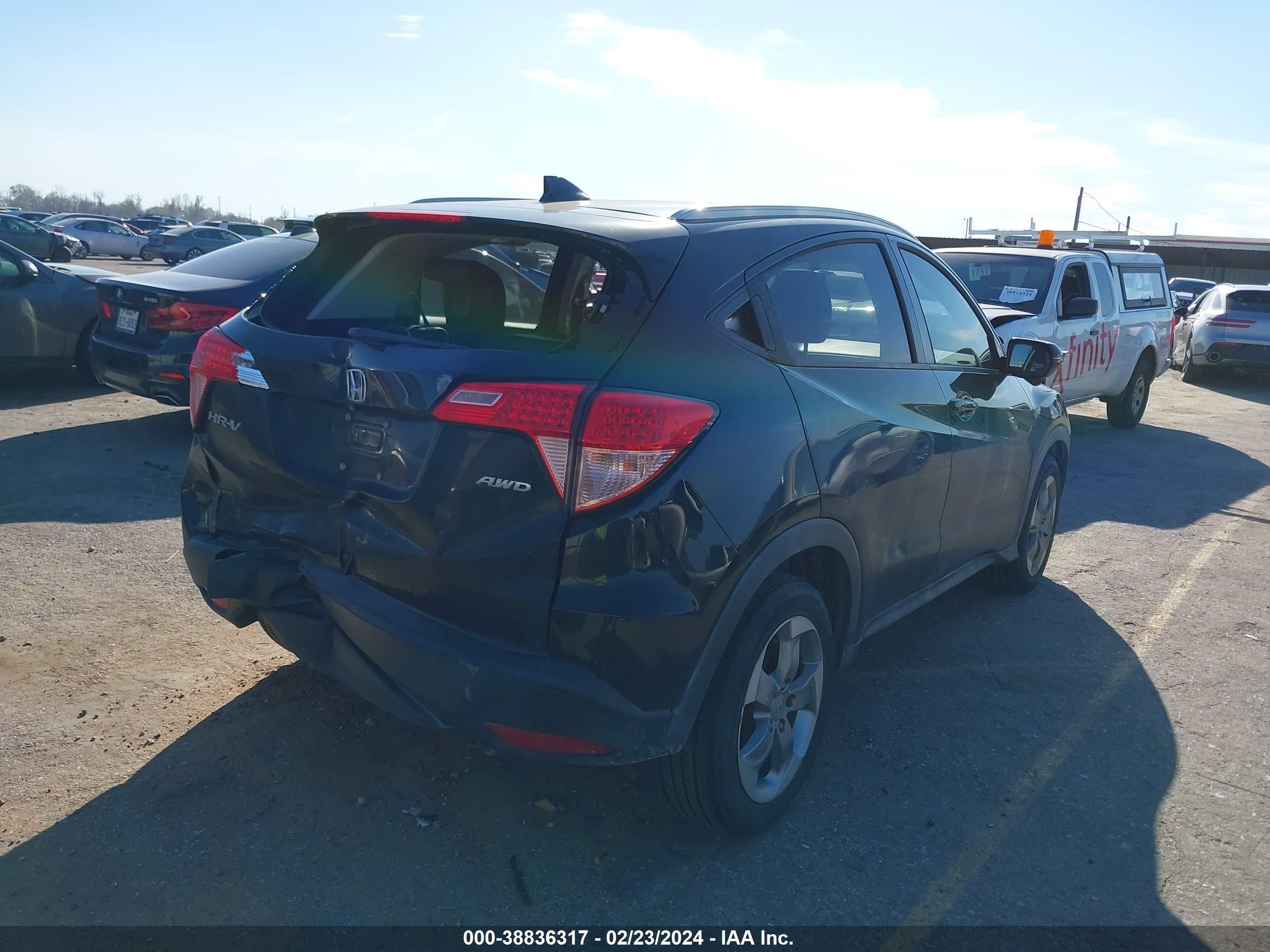 Photo 3 VIN: 3CZRU6H73HM724395 - HONDA HR-V 