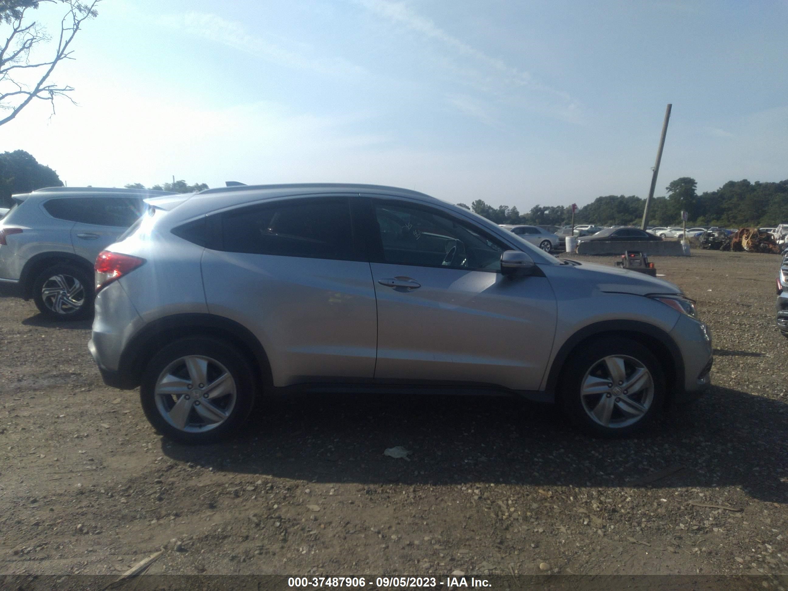 Photo 12 VIN: 3CZRU6H74KM716989 - HONDA HR-V 