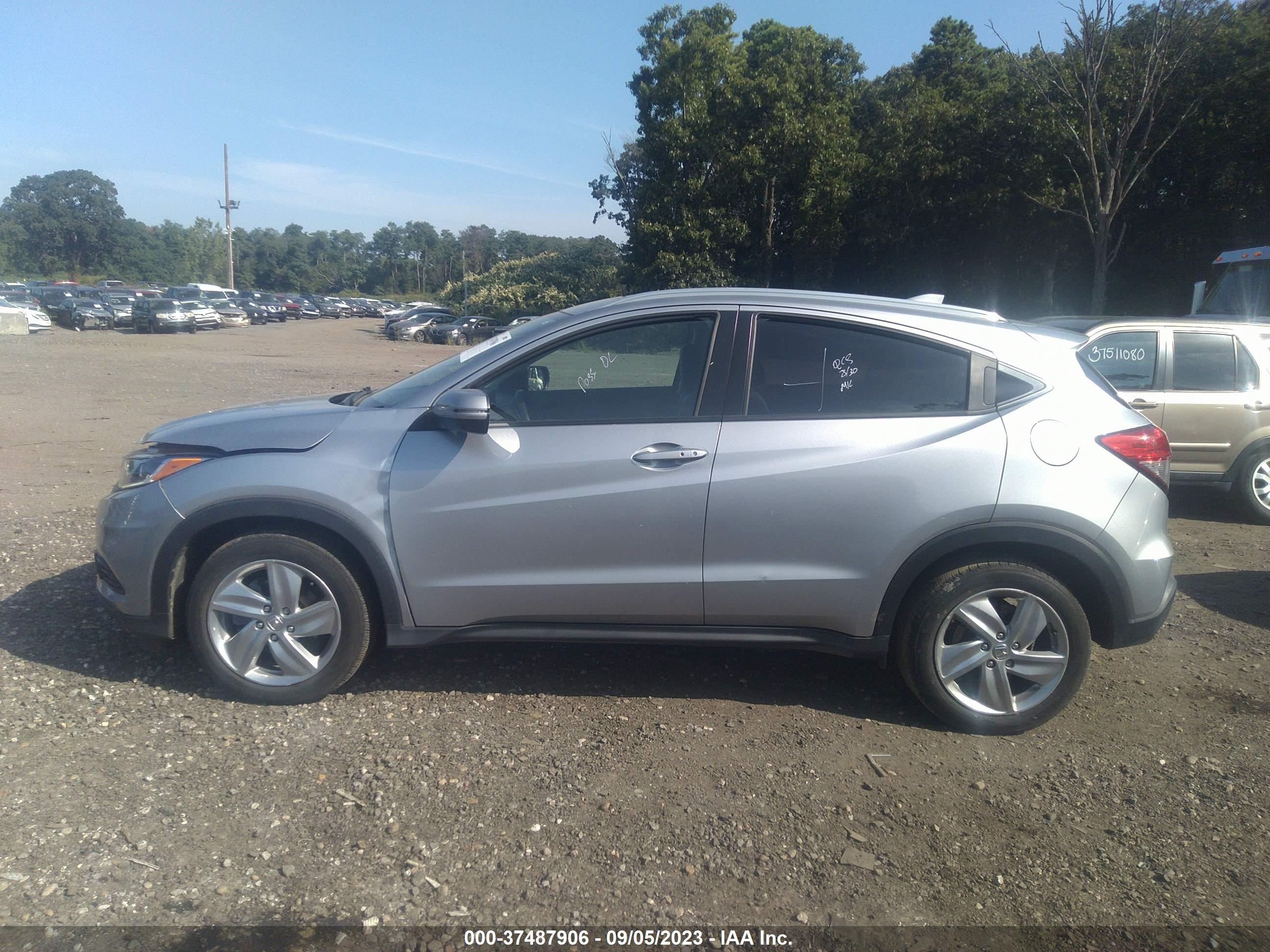 Photo 13 VIN: 3CZRU6H74KM716989 - HONDA HR-V 