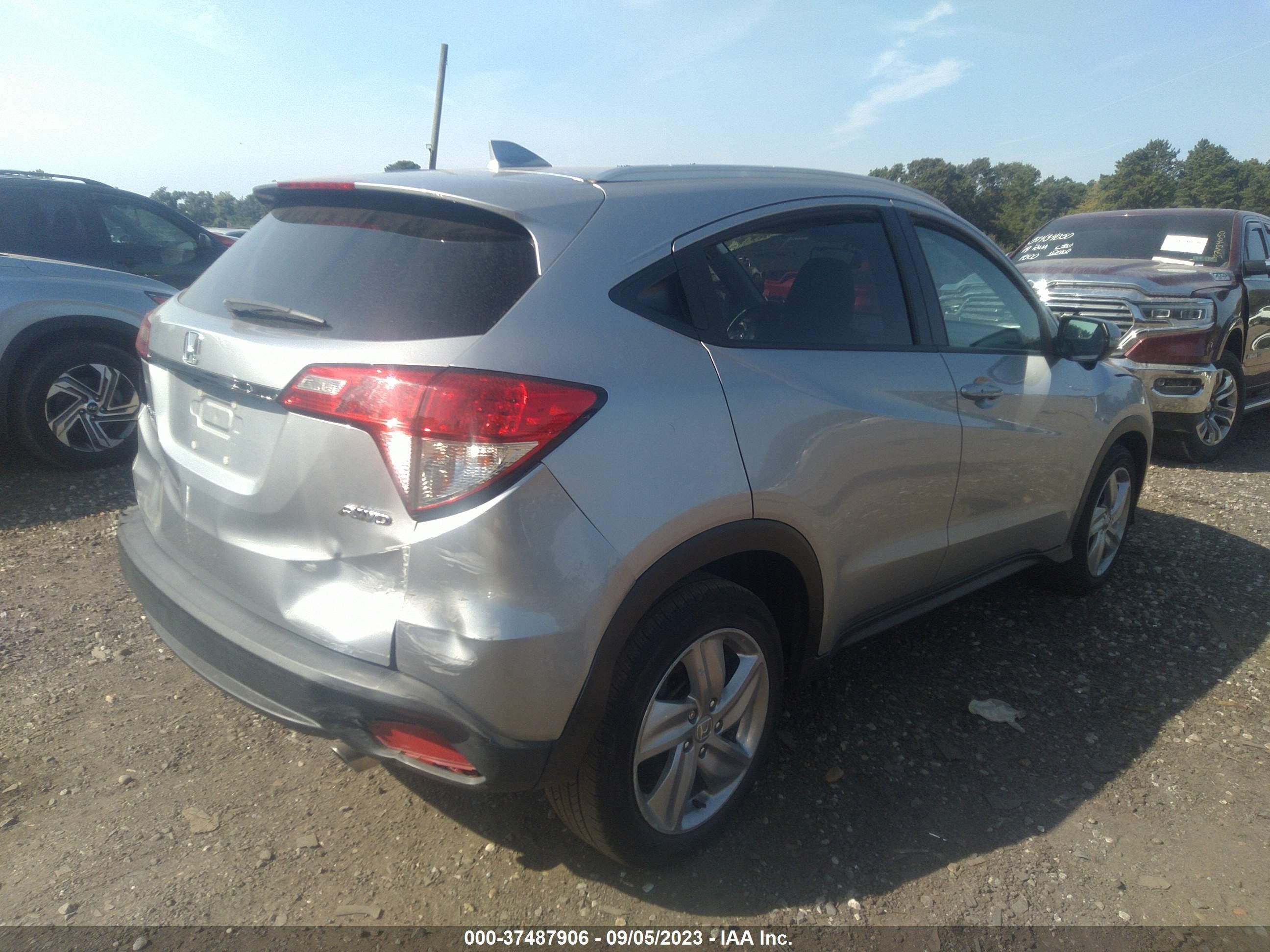 Photo 5 VIN: 3CZRU6H74KM716989 - HONDA HR-V 