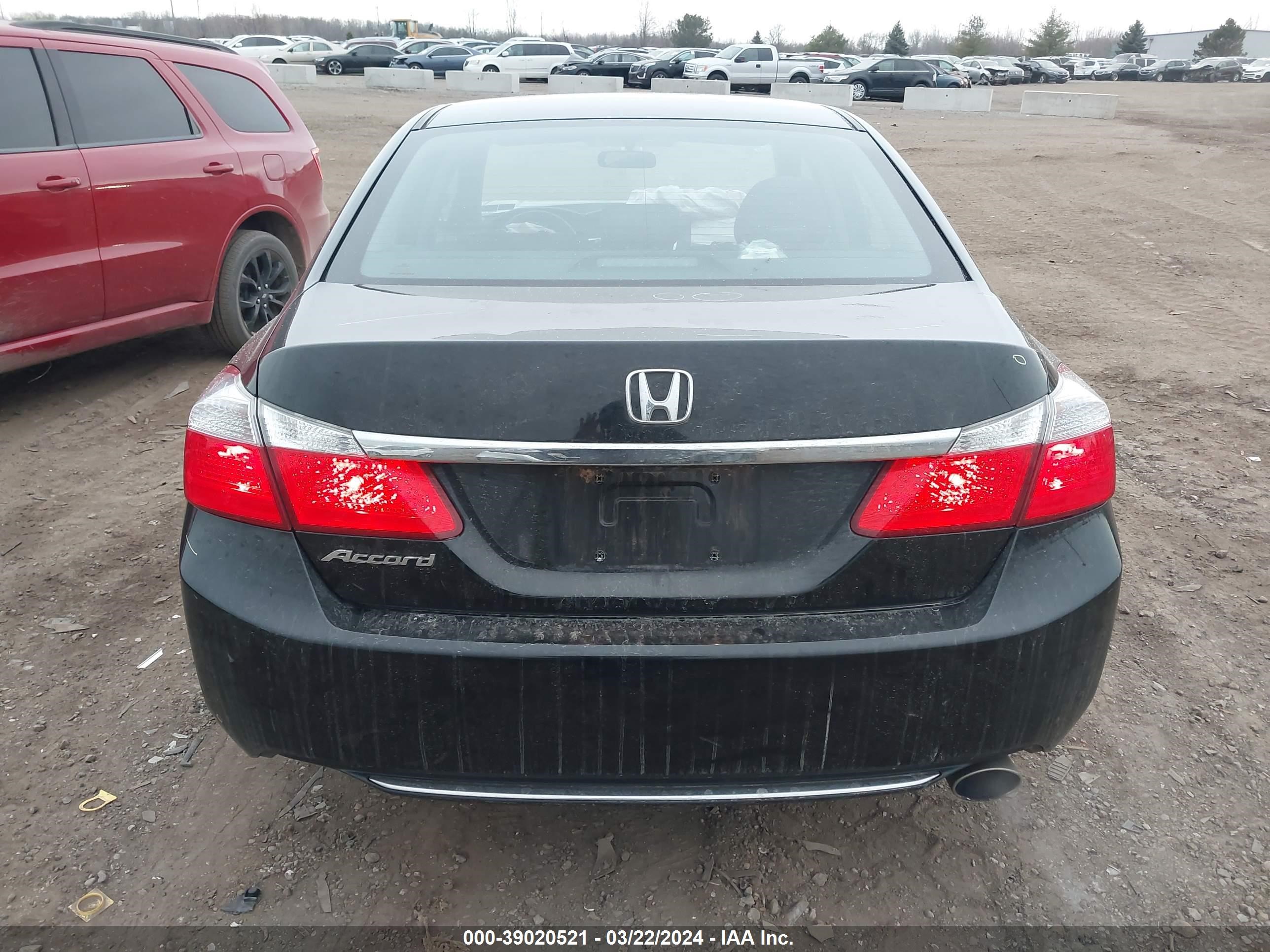 Photo 15 VIN: 3CZRU6H76GM737933 - HONDA ACCORD 