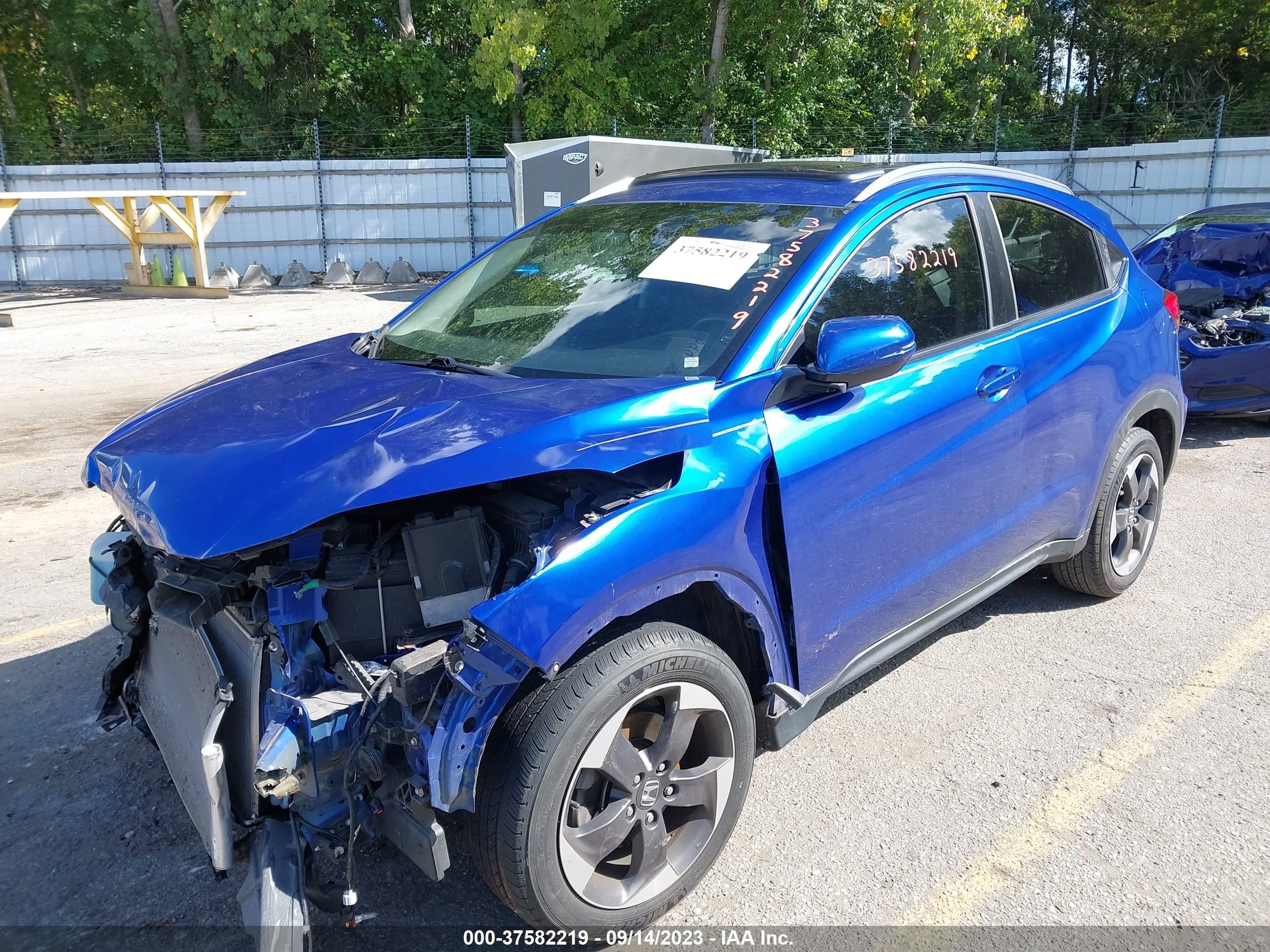 Photo 1 VIN: 3CZRU6H7XJM703257 - HONDA HR-V 