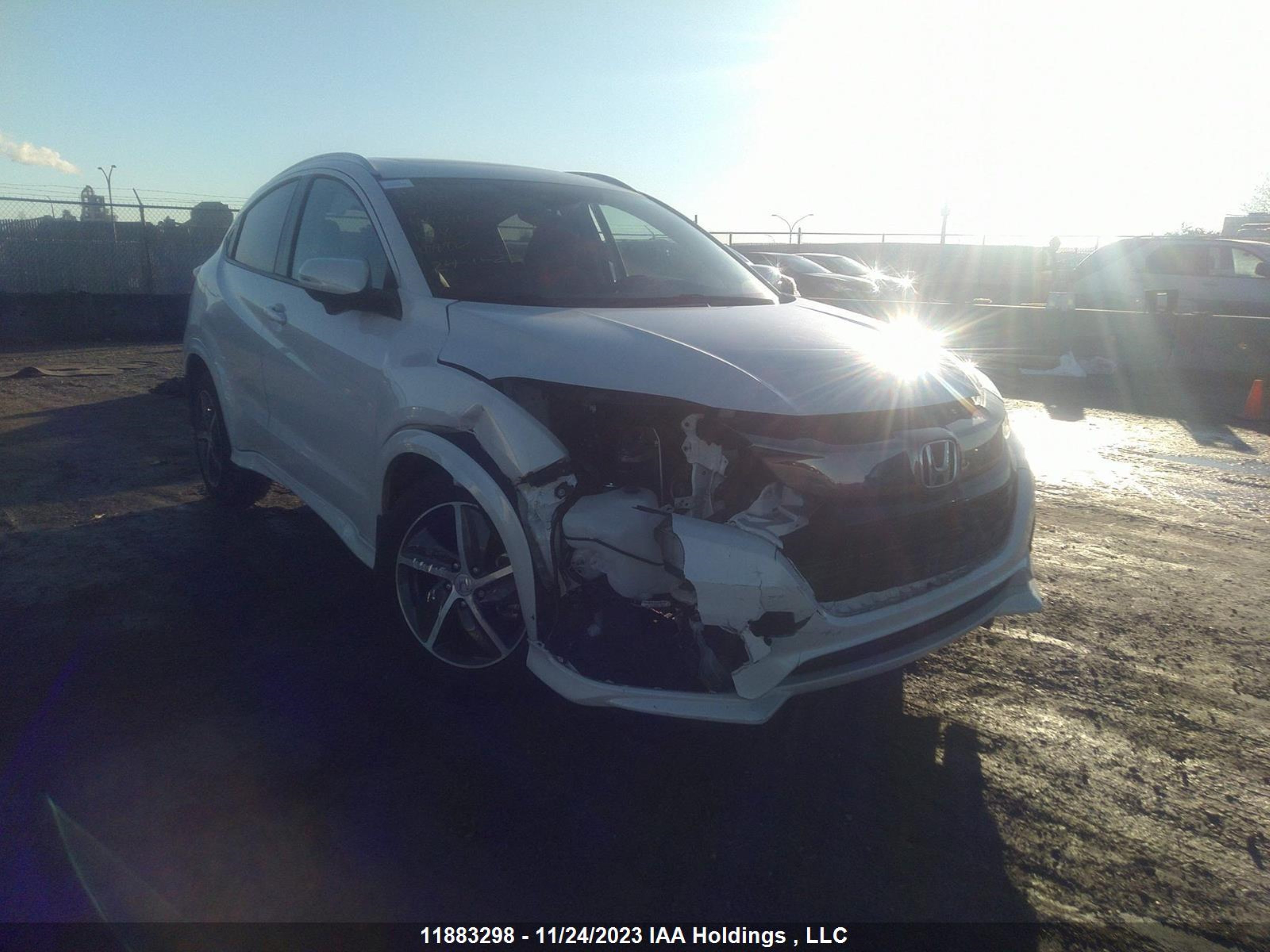 Photo 0 VIN: 3CZRU6H92NM105185 - HONDA HR-V 