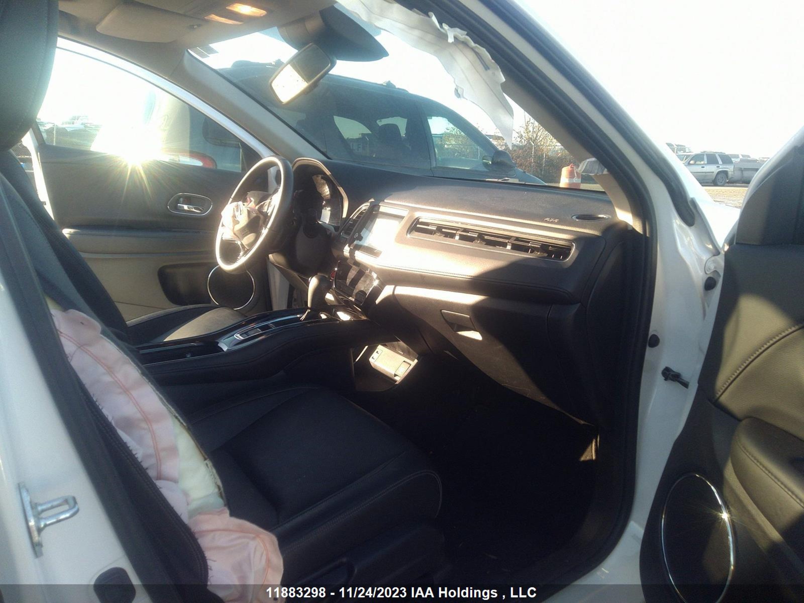 Photo 4 VIN: 3CZRU6H92NM105185 - HONDA HR-V 