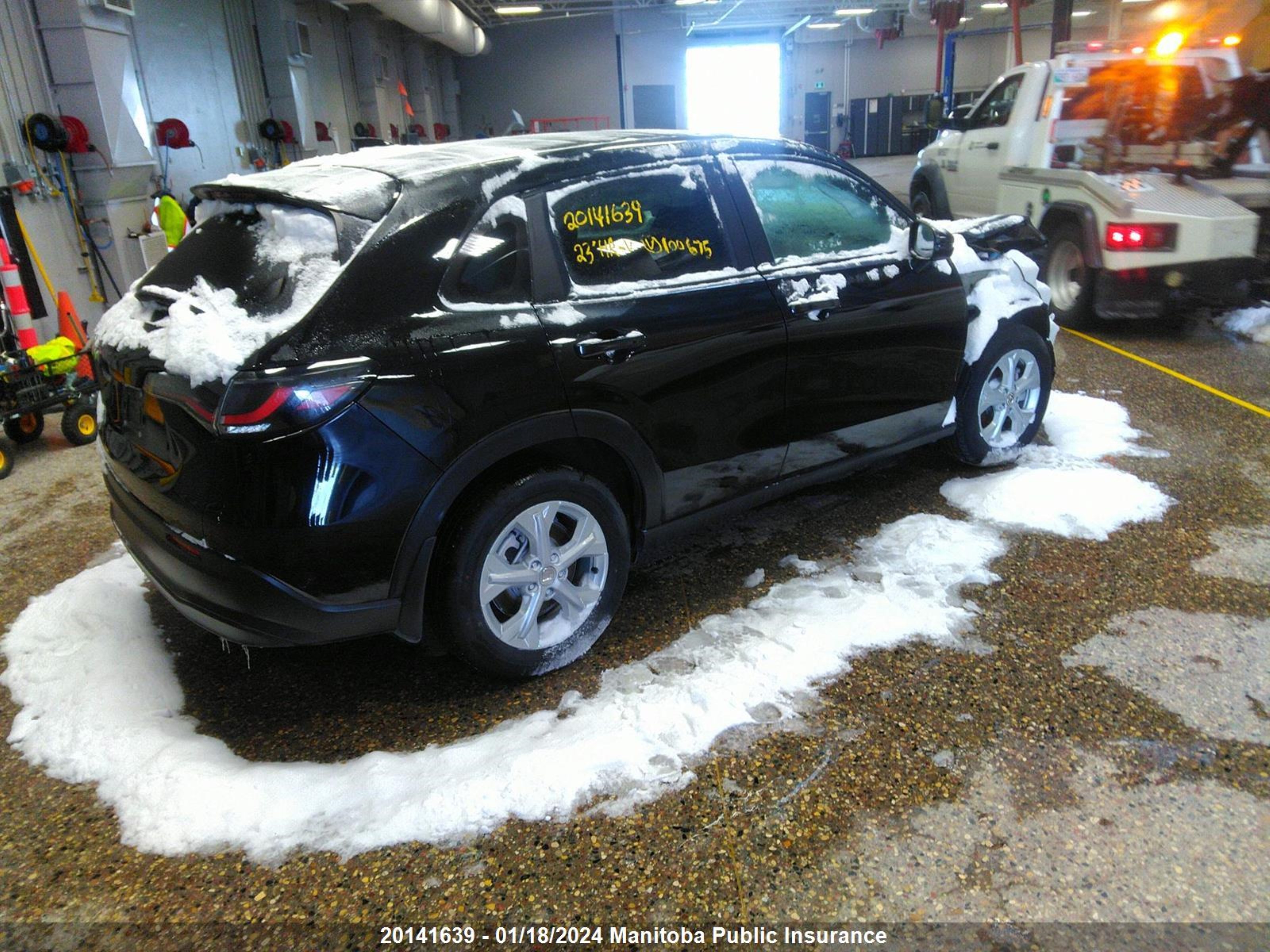 Photo 3 VIN: 3CZRZ1H31PM100675 - HONDA HR-V 