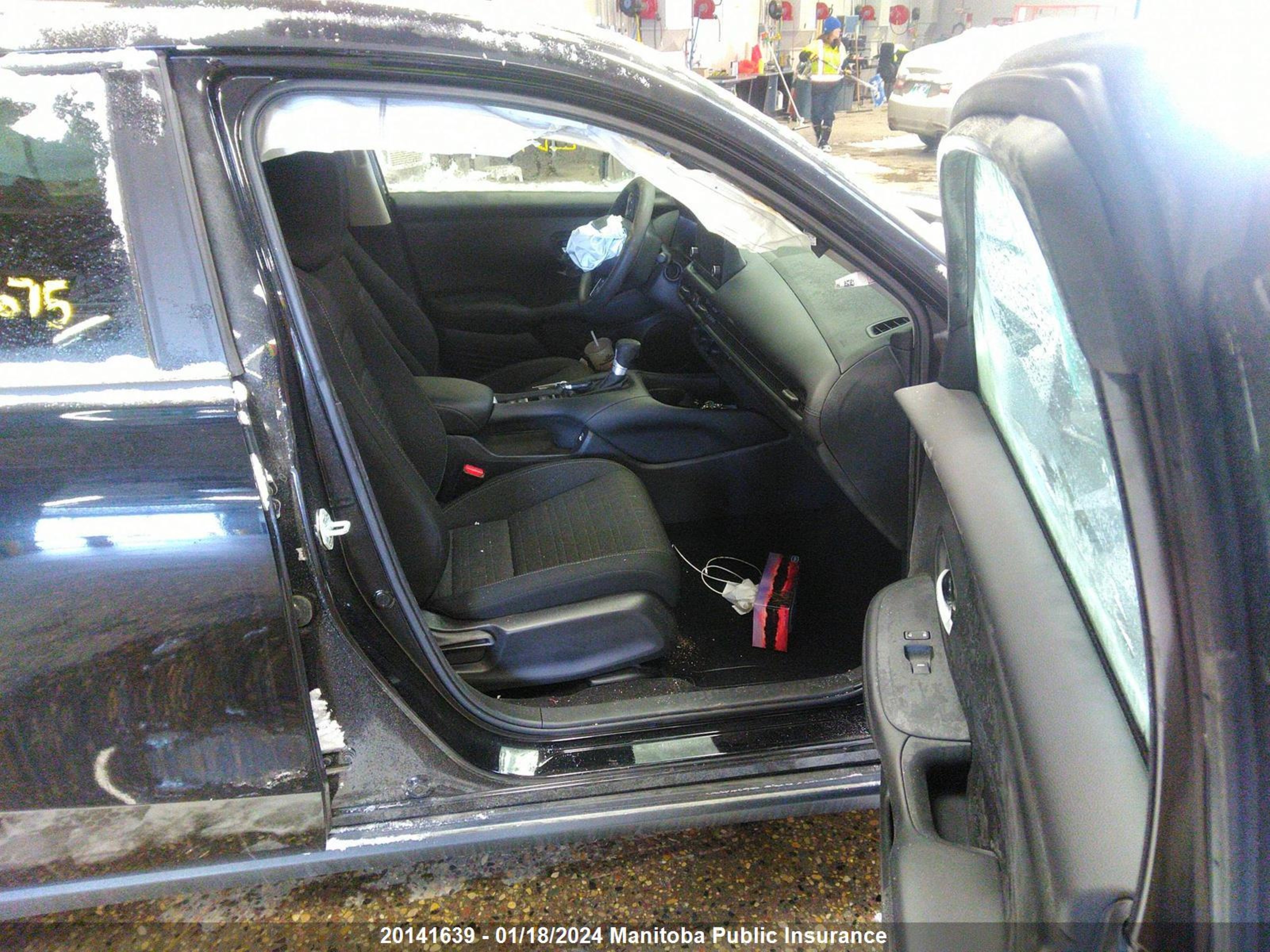 Photo 4 VIN: 3CZRZ1H31PM100675 - HONDA HR-V 