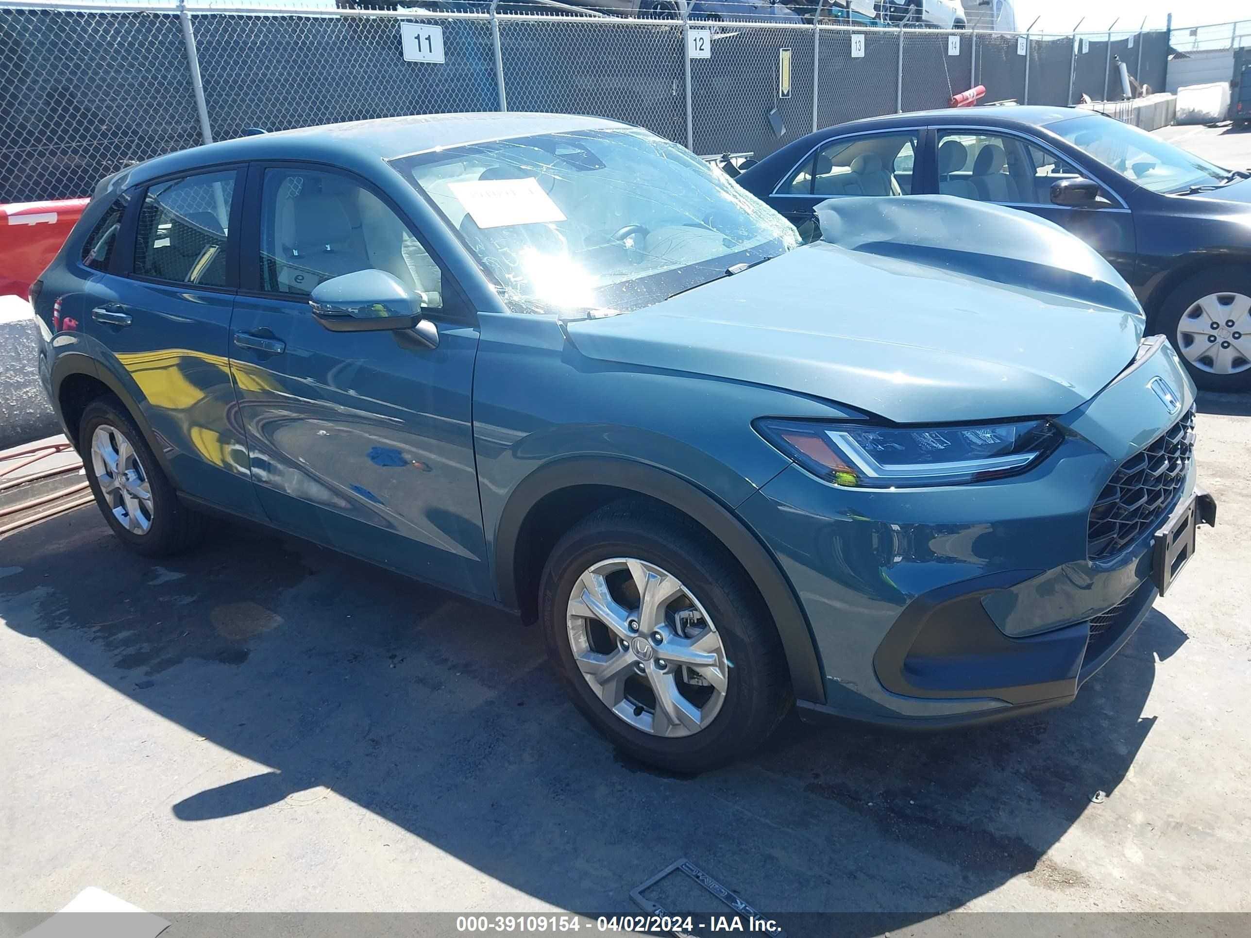 Photo 0 VIN: 3CZRZ1H33RM711732 - HONDA HR-V 