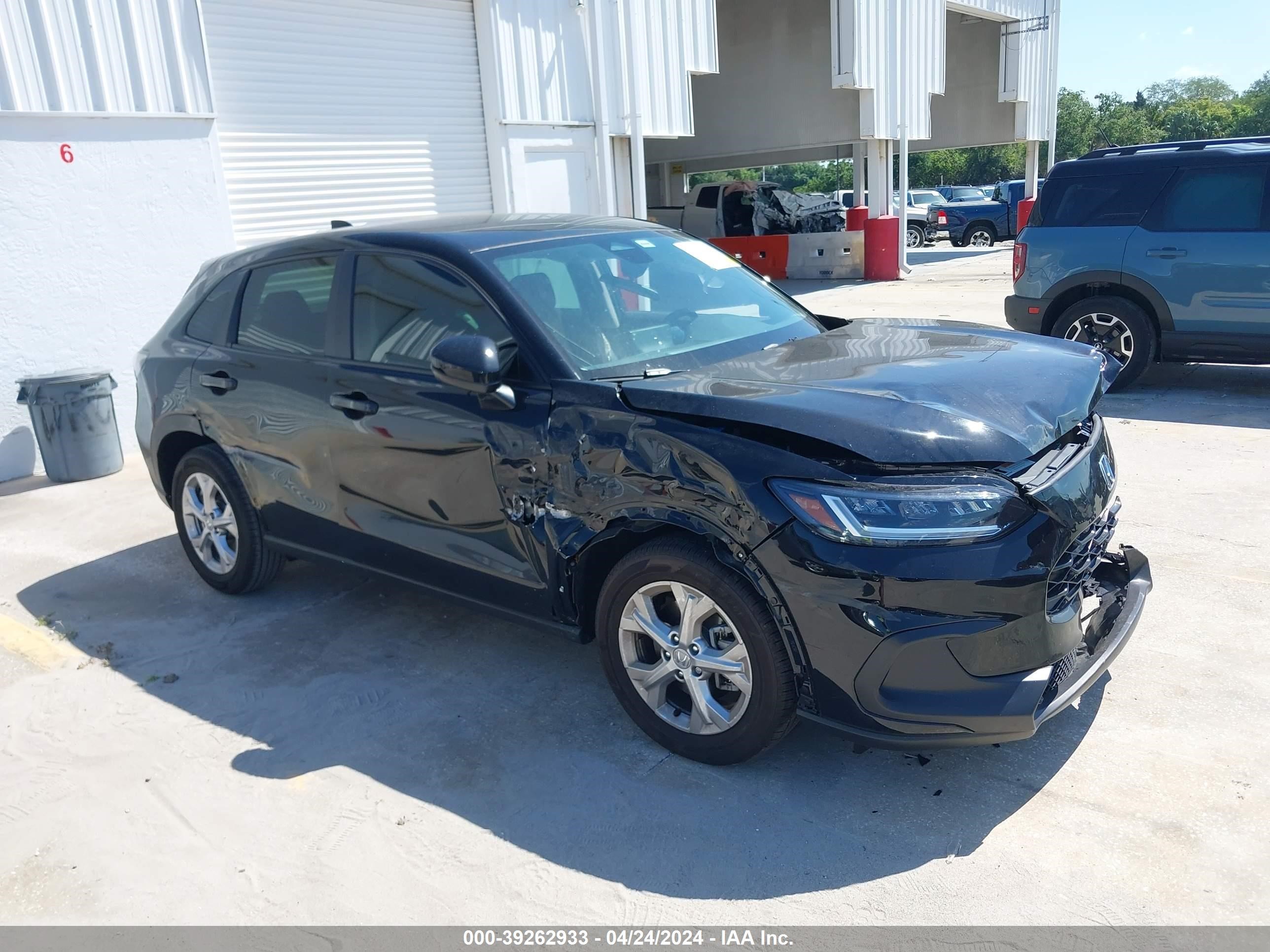 Photo 0 VIN: 3CZRZ1H34RM728023 - HONDA HR-V 