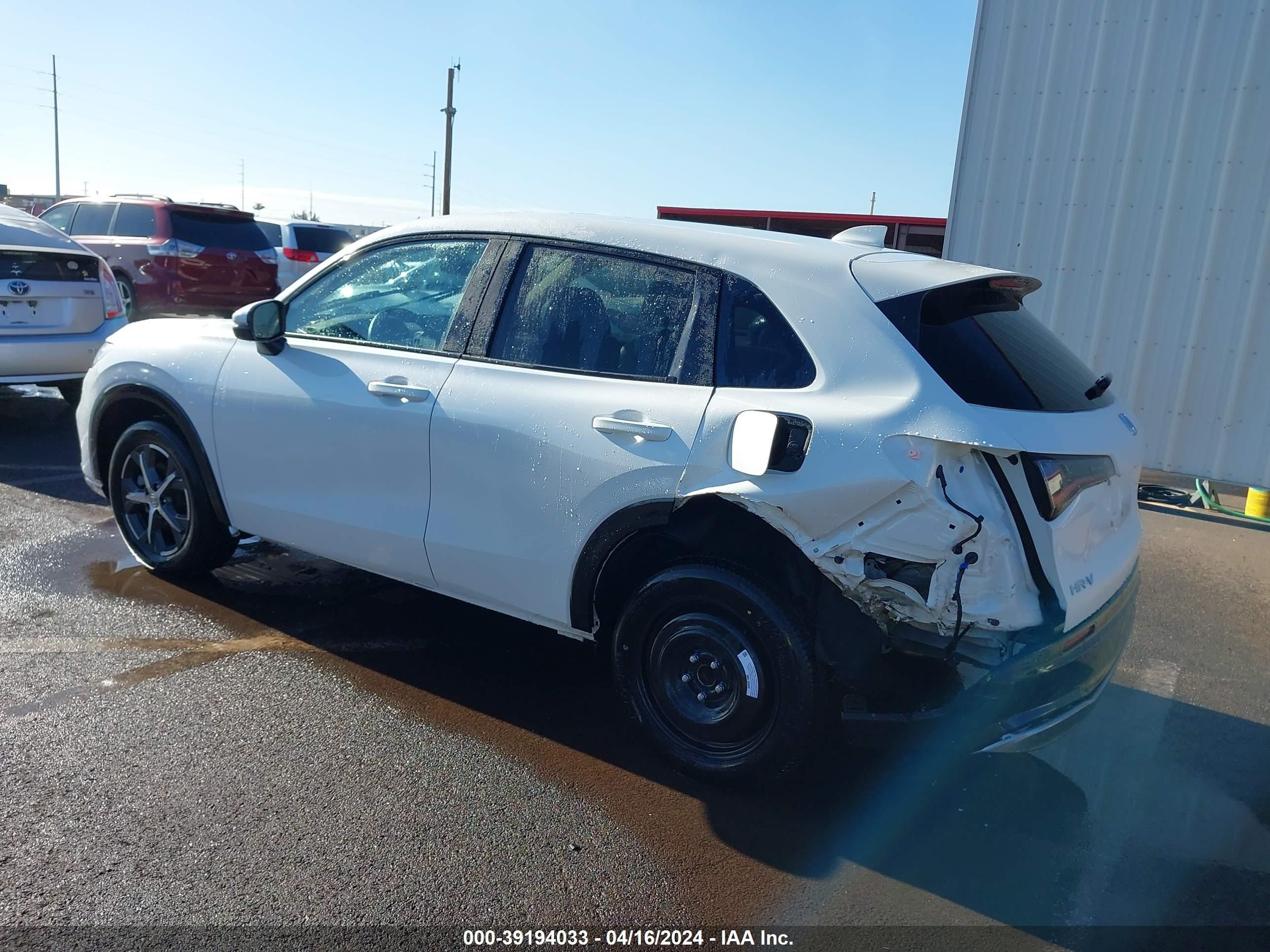 Photo 2 VIN: 3CZRZ1H71RM707276 - HONDA HR-V 