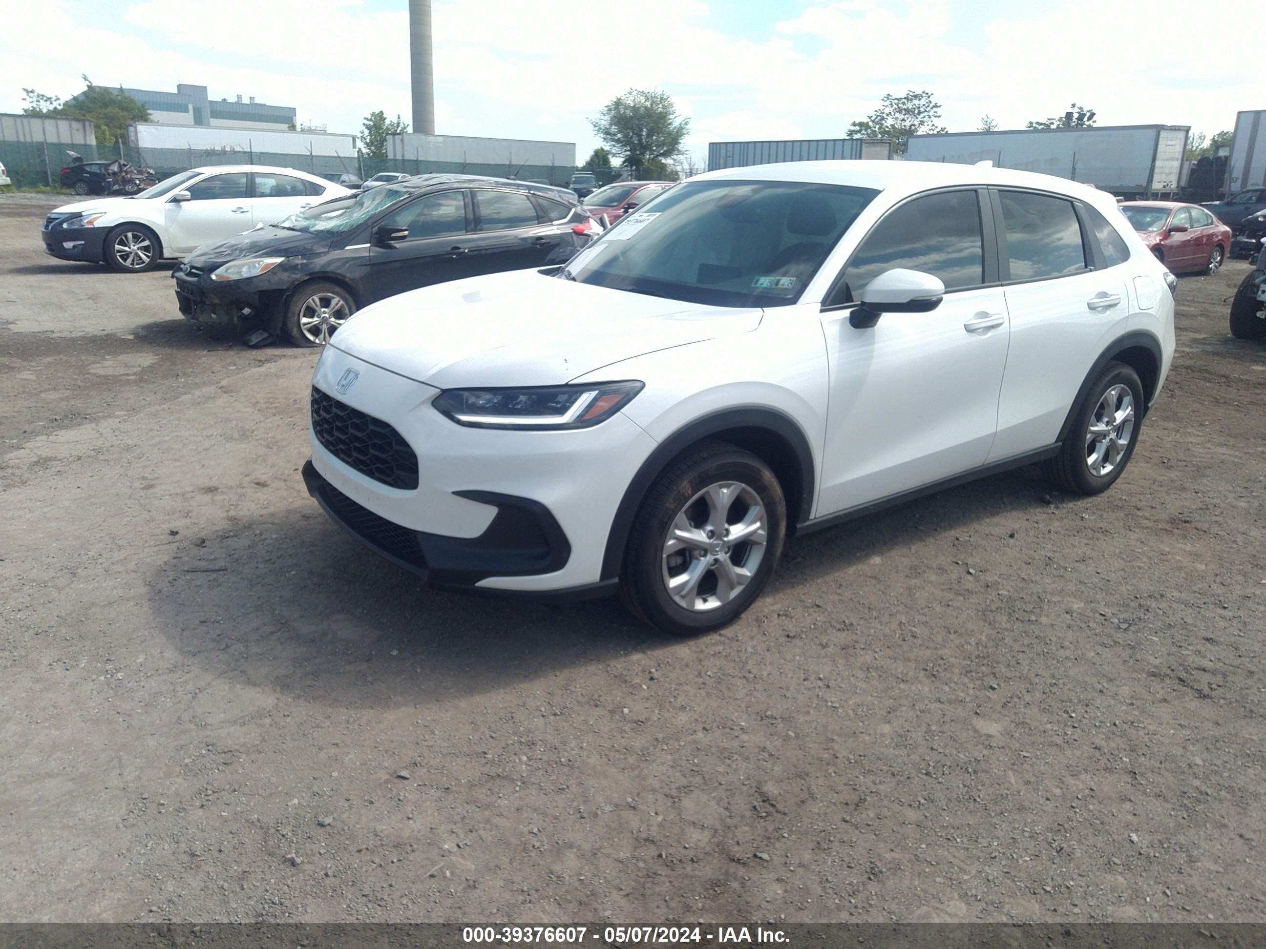 Photo 1 VIN: 3CZRZ2H31RM706907 - HONDA HR-V 