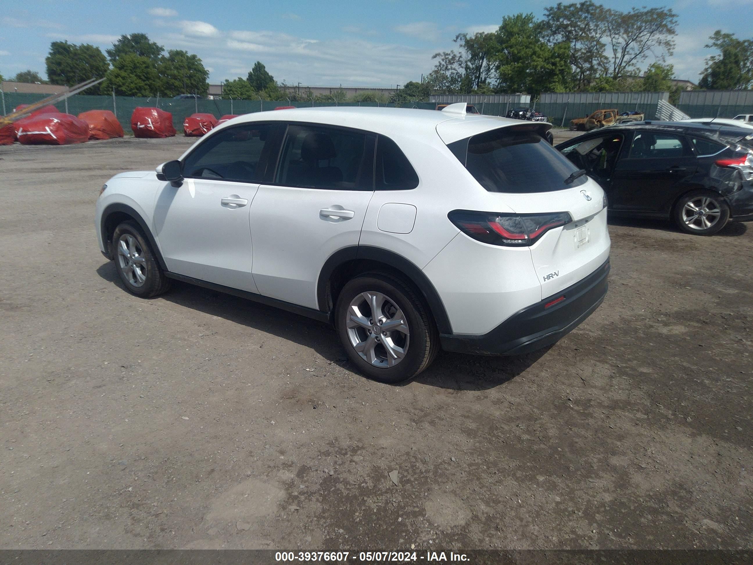 Photo 2 VIN: 3CZRZ2H31RM706907 - HONDA HR-V 