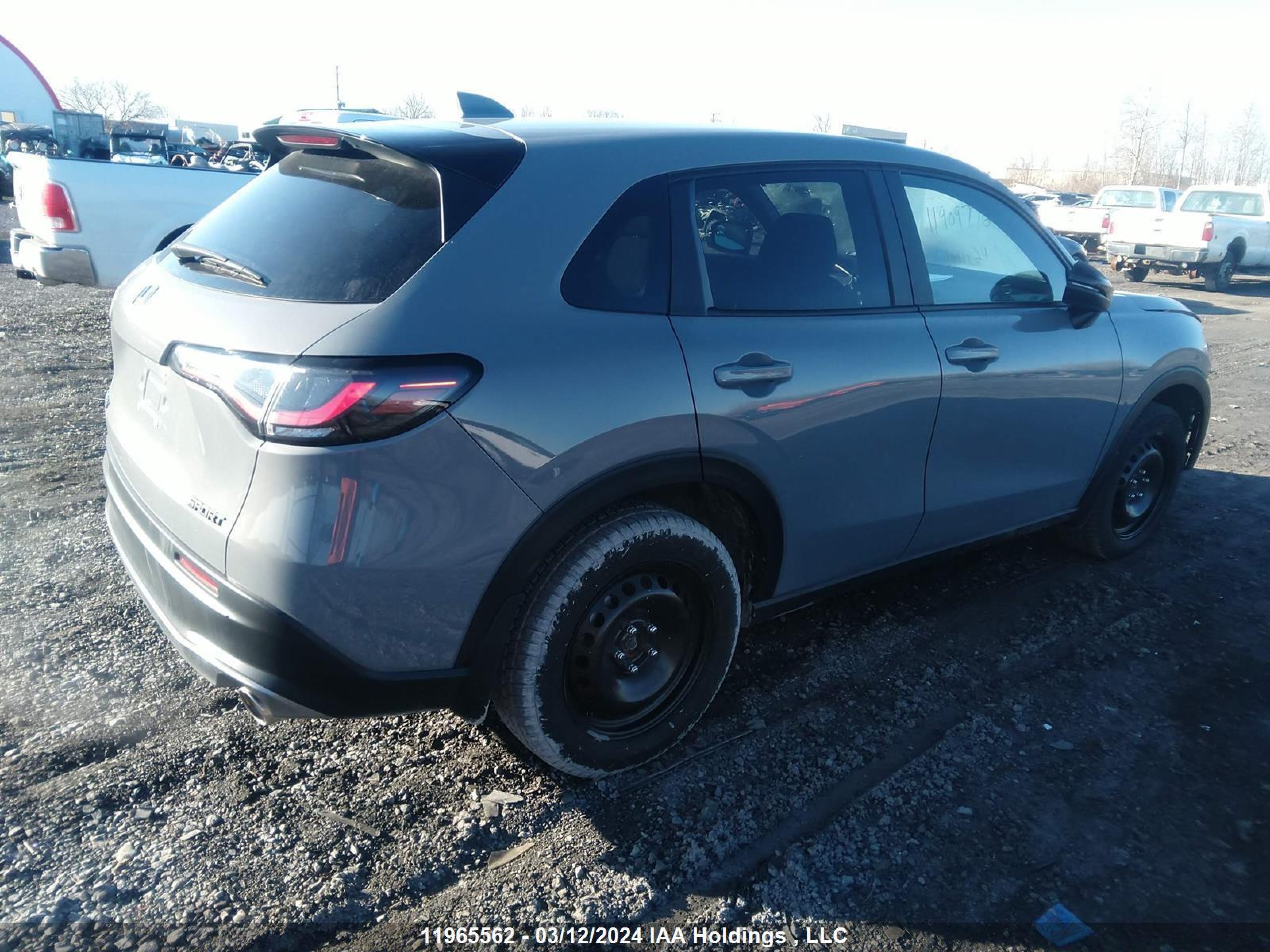 Photo 3 VIN: 3CZRZ2H50RM100905 - HONDA HR-V 