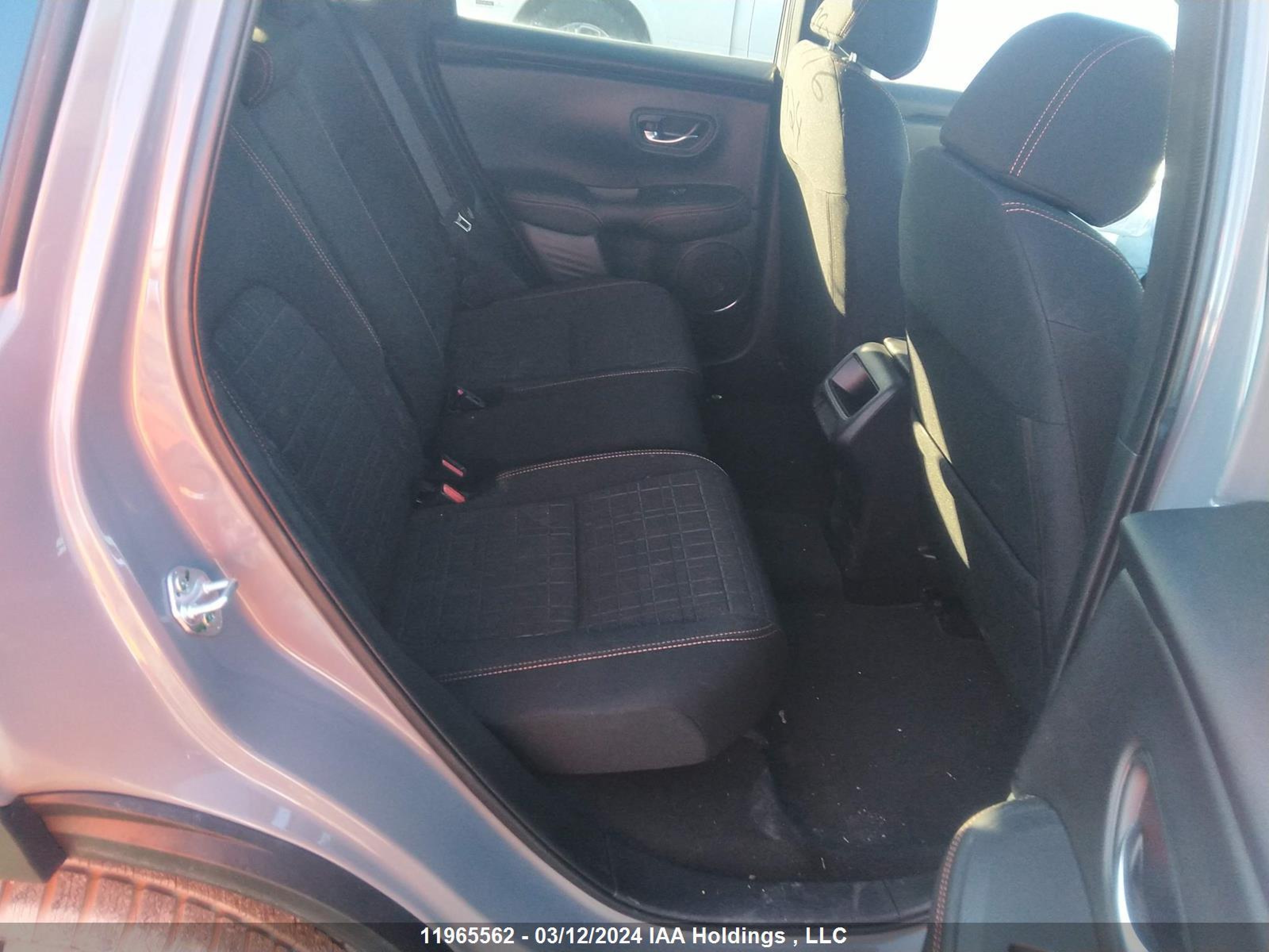 Photo 7 VIN: 3CZRZ2H50RM100905 - HONDA HR-V 