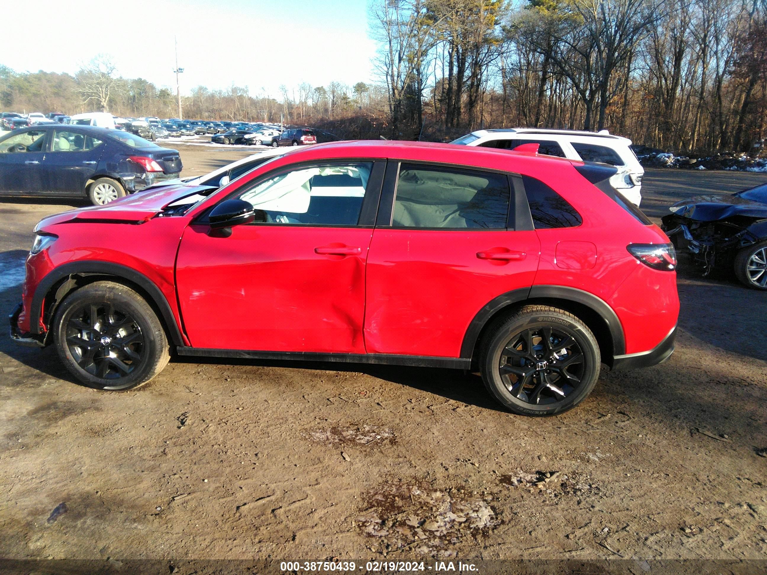 Photo 13 VIN: 3CZRZ2H51RM747121 - HONDA HR-V 