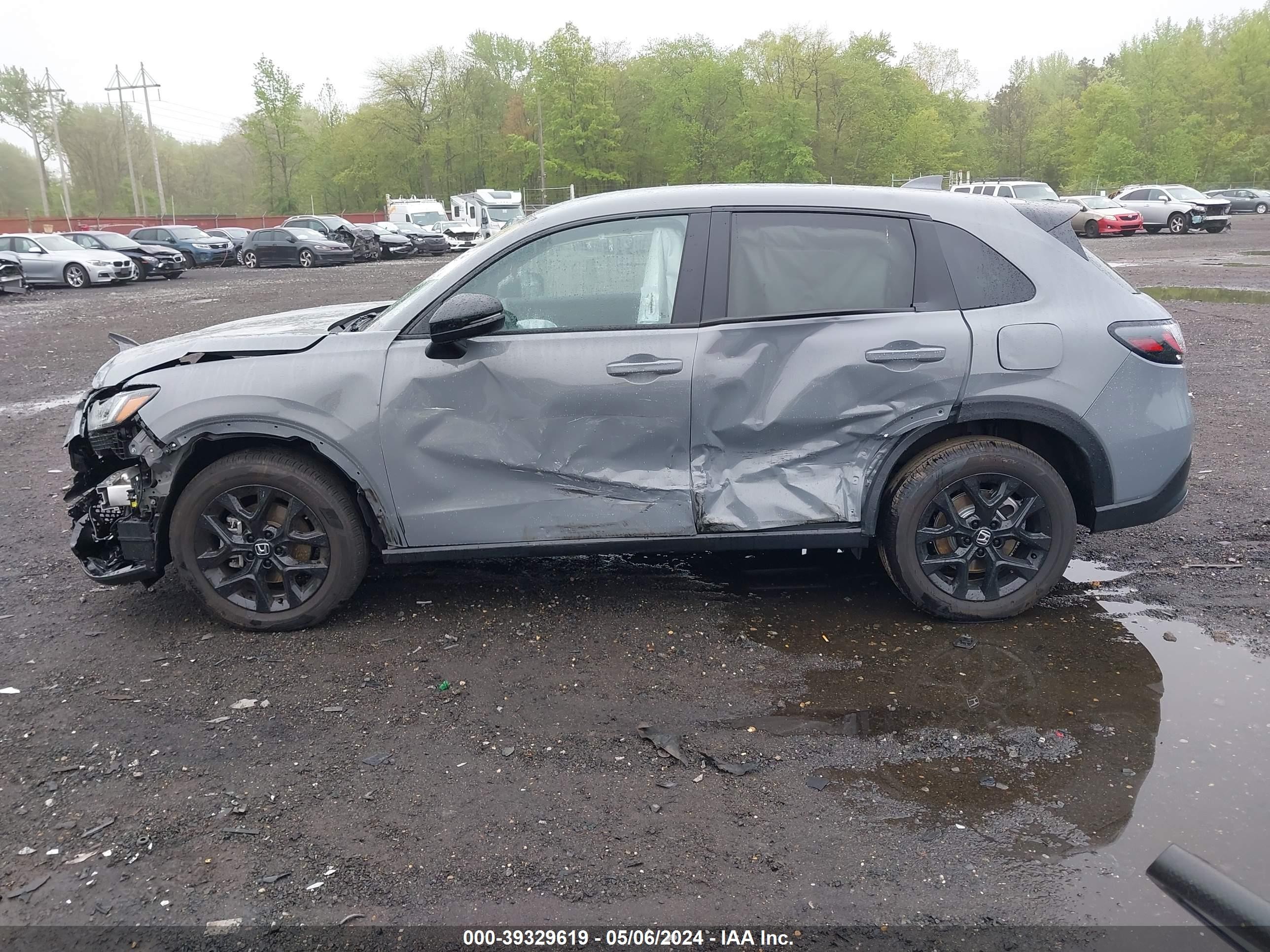 Photo 12 VIN: 3CZRZ2H52RM753252 - HONDA HR-V 