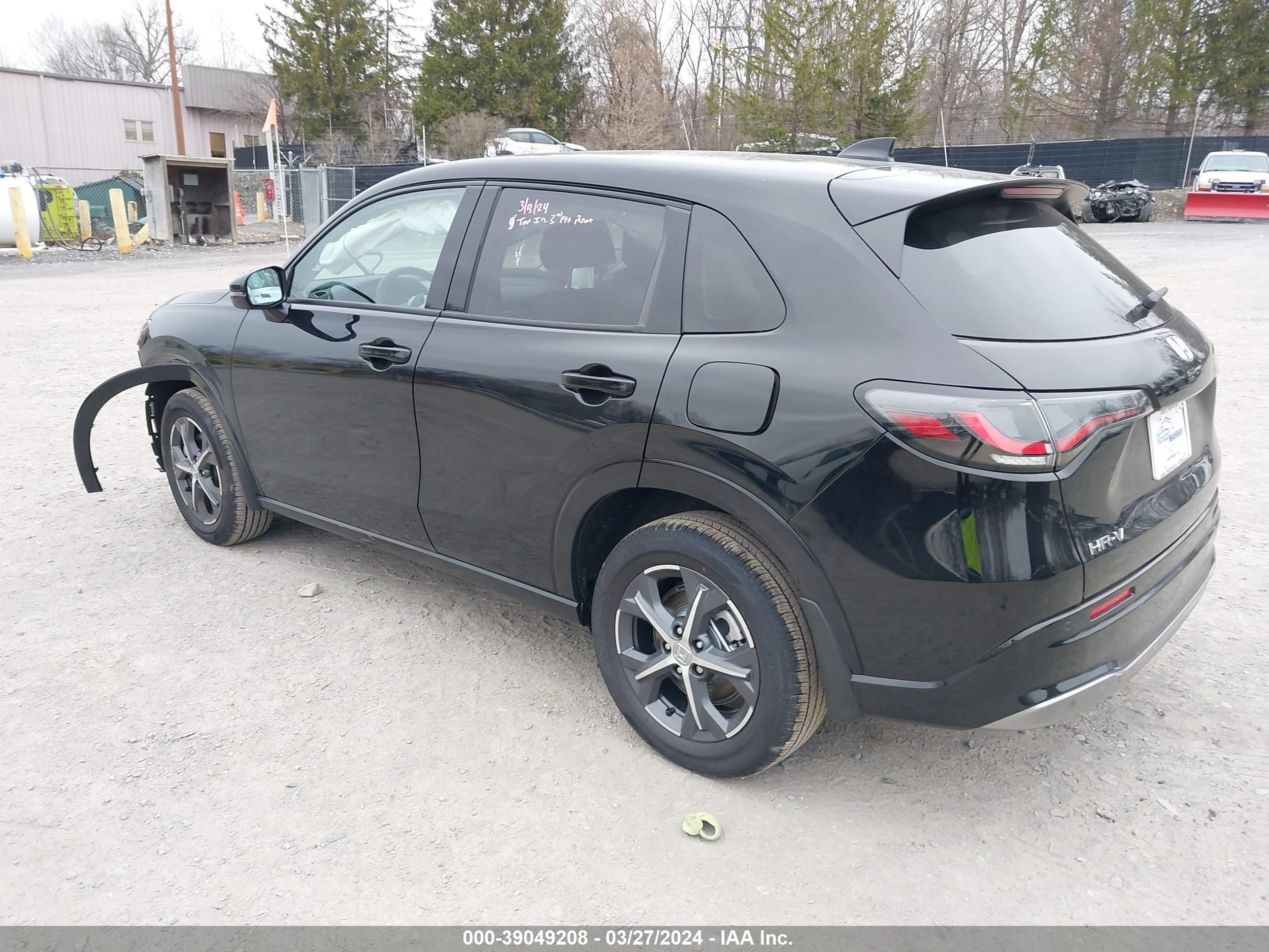 Photo 2 VIN: 3CZRZ2H78RM758294 - HONDA HR-V 