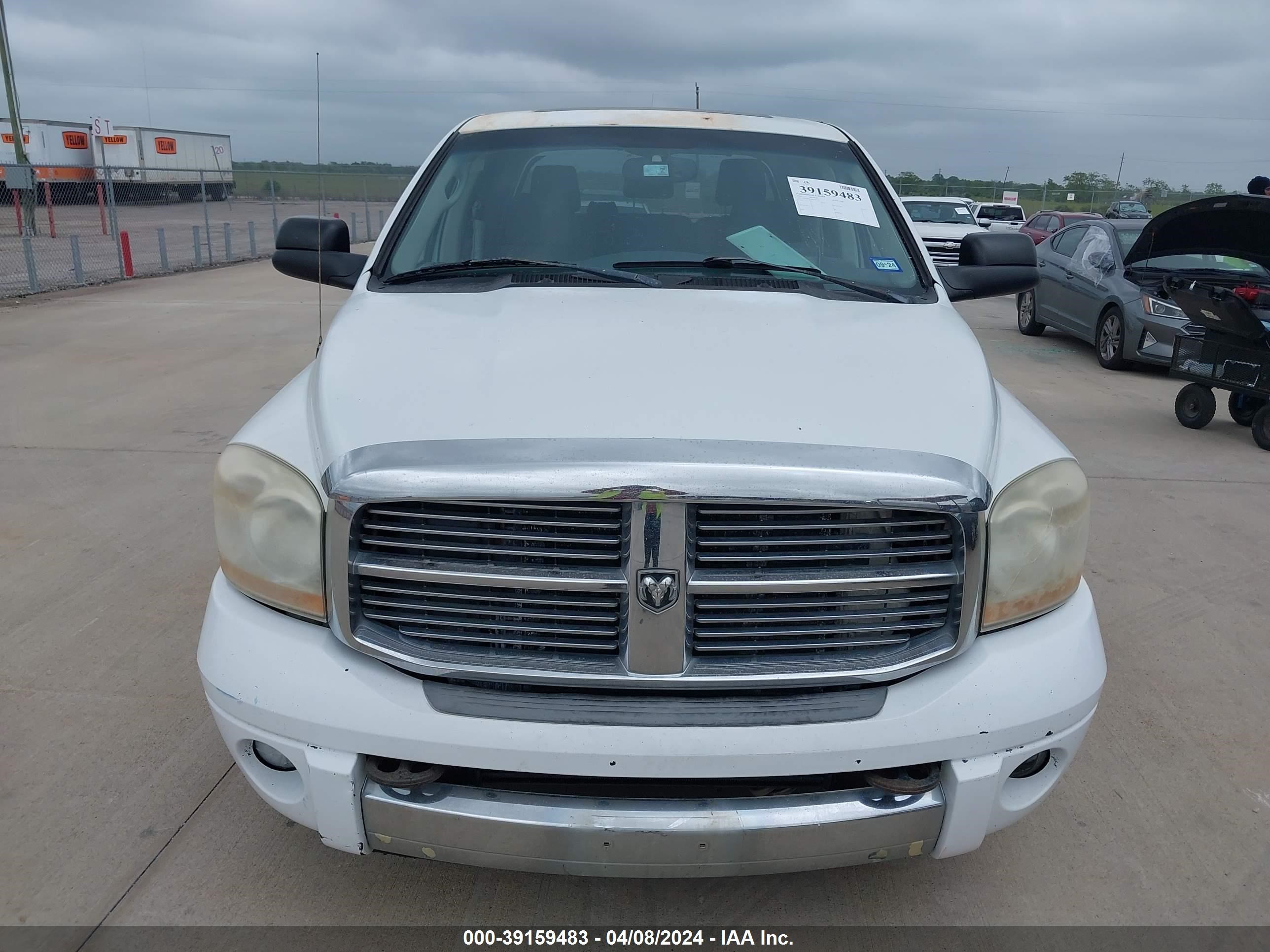 Photo 11 VIN: 3D3KR29C86G135553 - DODGE RAM 