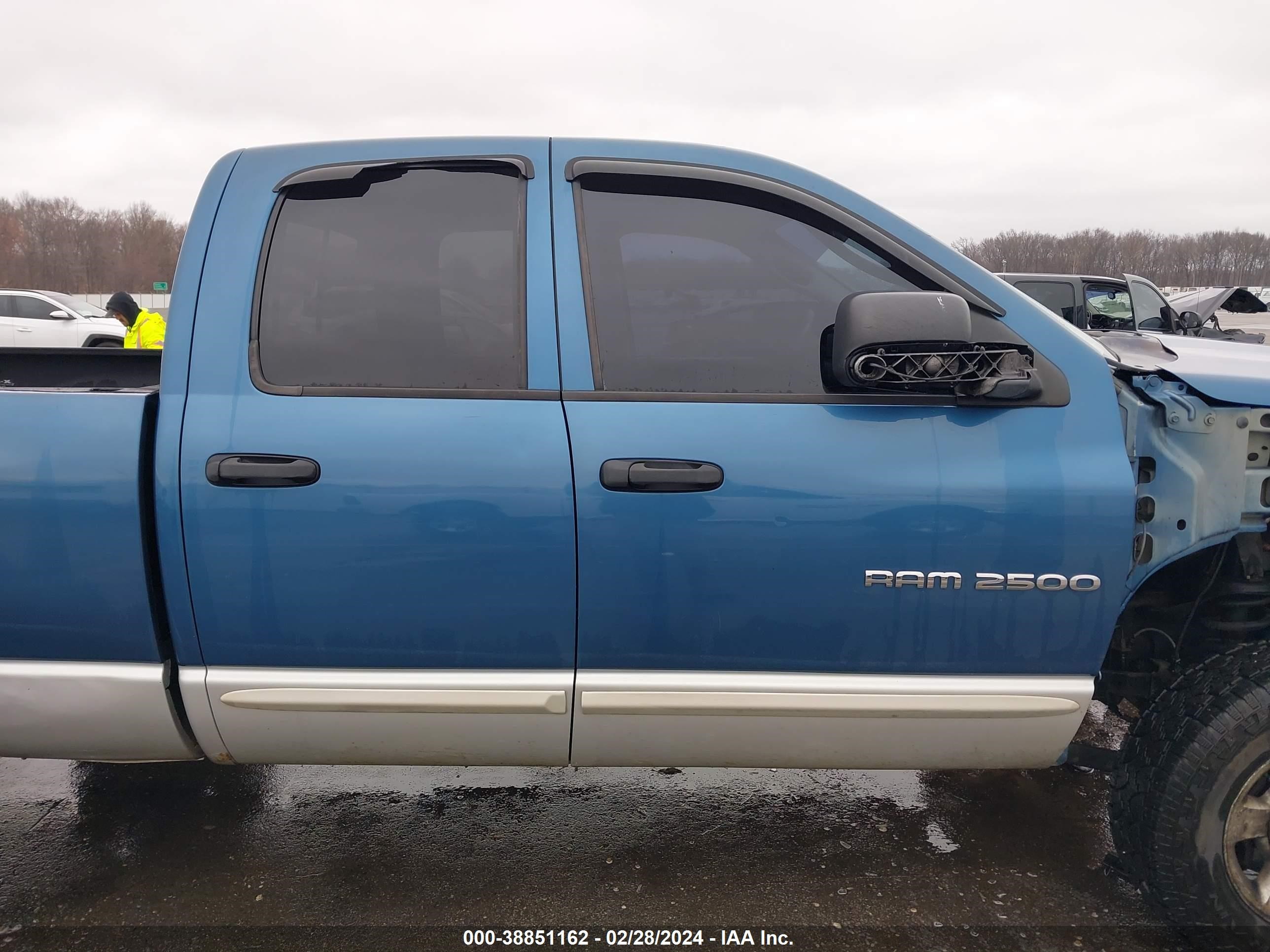 Photo 13 VIN: 3D3KU28663G759163 - DODGE RAM 