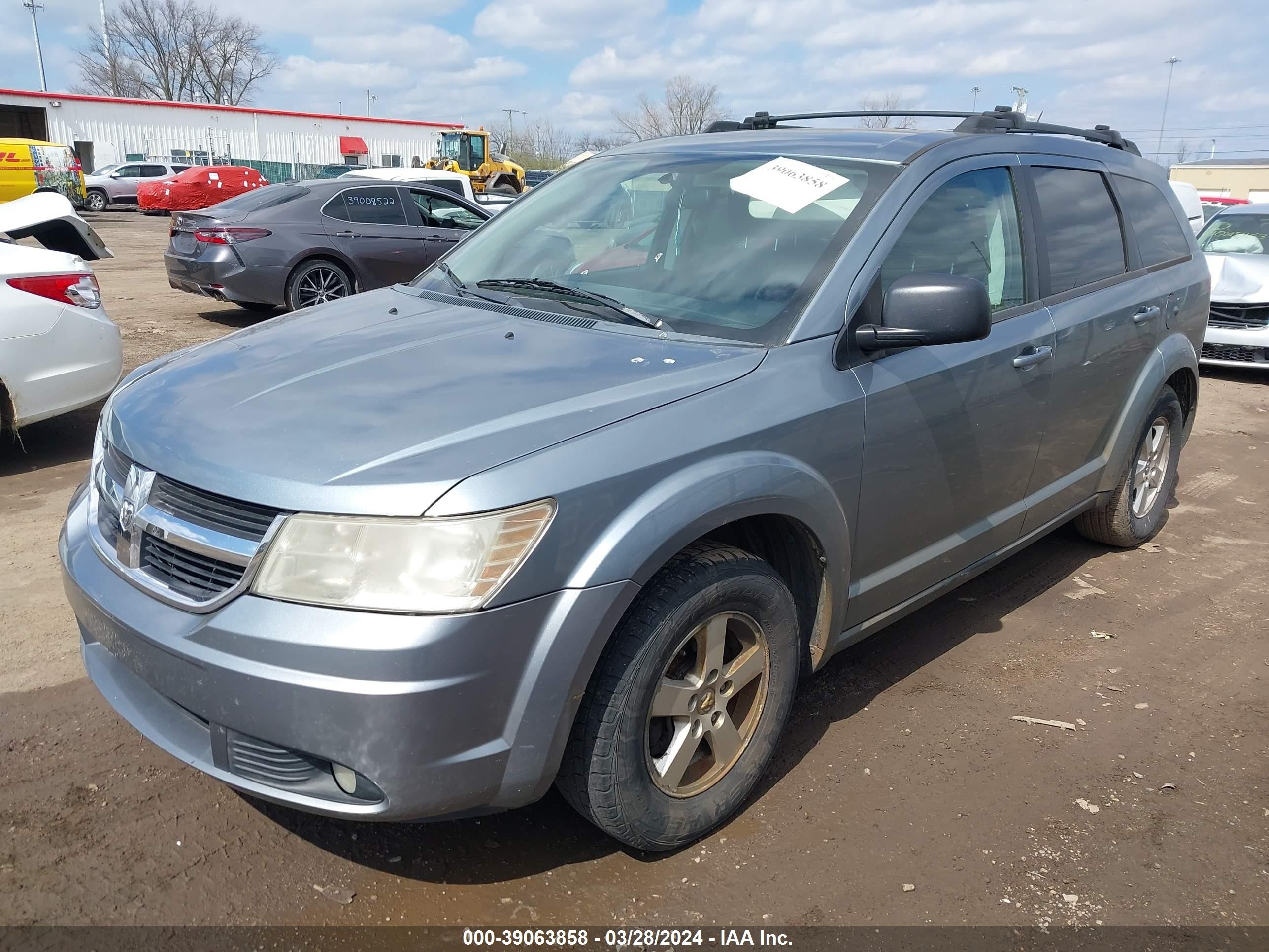 Photo 1 VIN: 3D4GG47B19T185736 - DODGE JOURNEY 