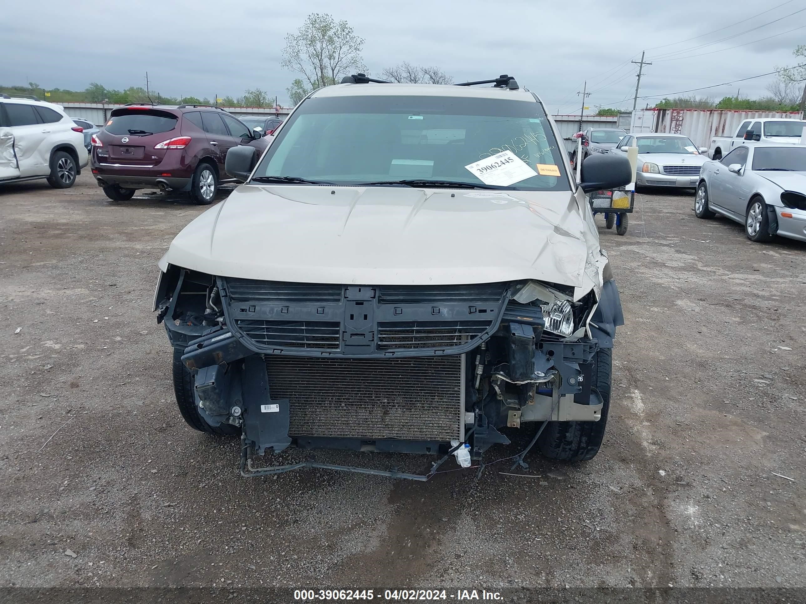 Photo 12 VIN: 3D4GG47B19T613546 - DODGE JOURNEY 