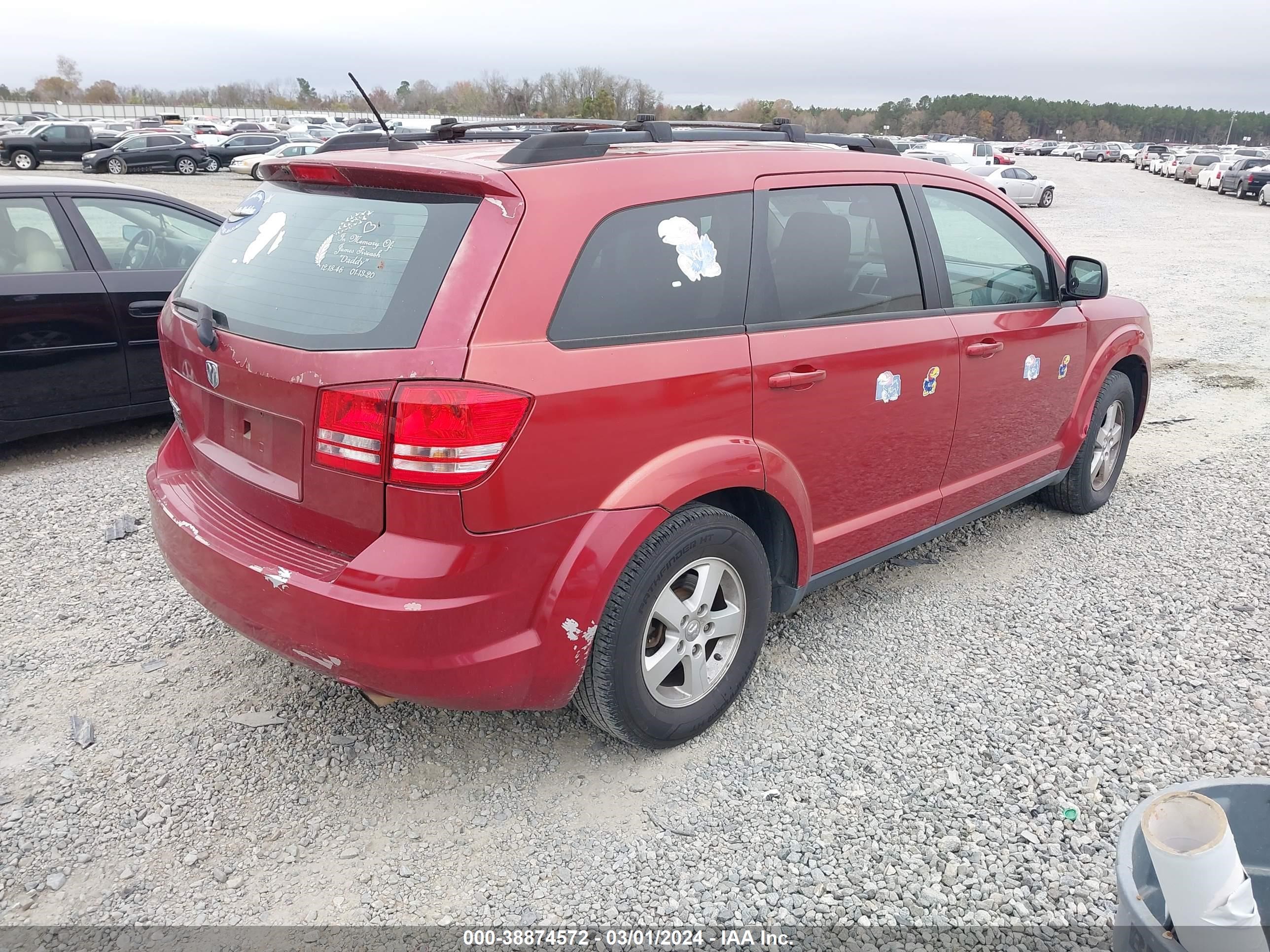 Photo 3 VIN: 3D4GG47B59T137172 - DODGE JOURNEY 