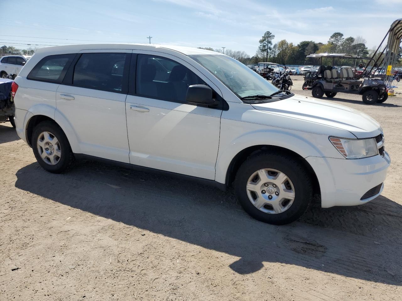 Photo 3 VIN: 3D4GG47B59T557255 - DODGE JOURNEY 