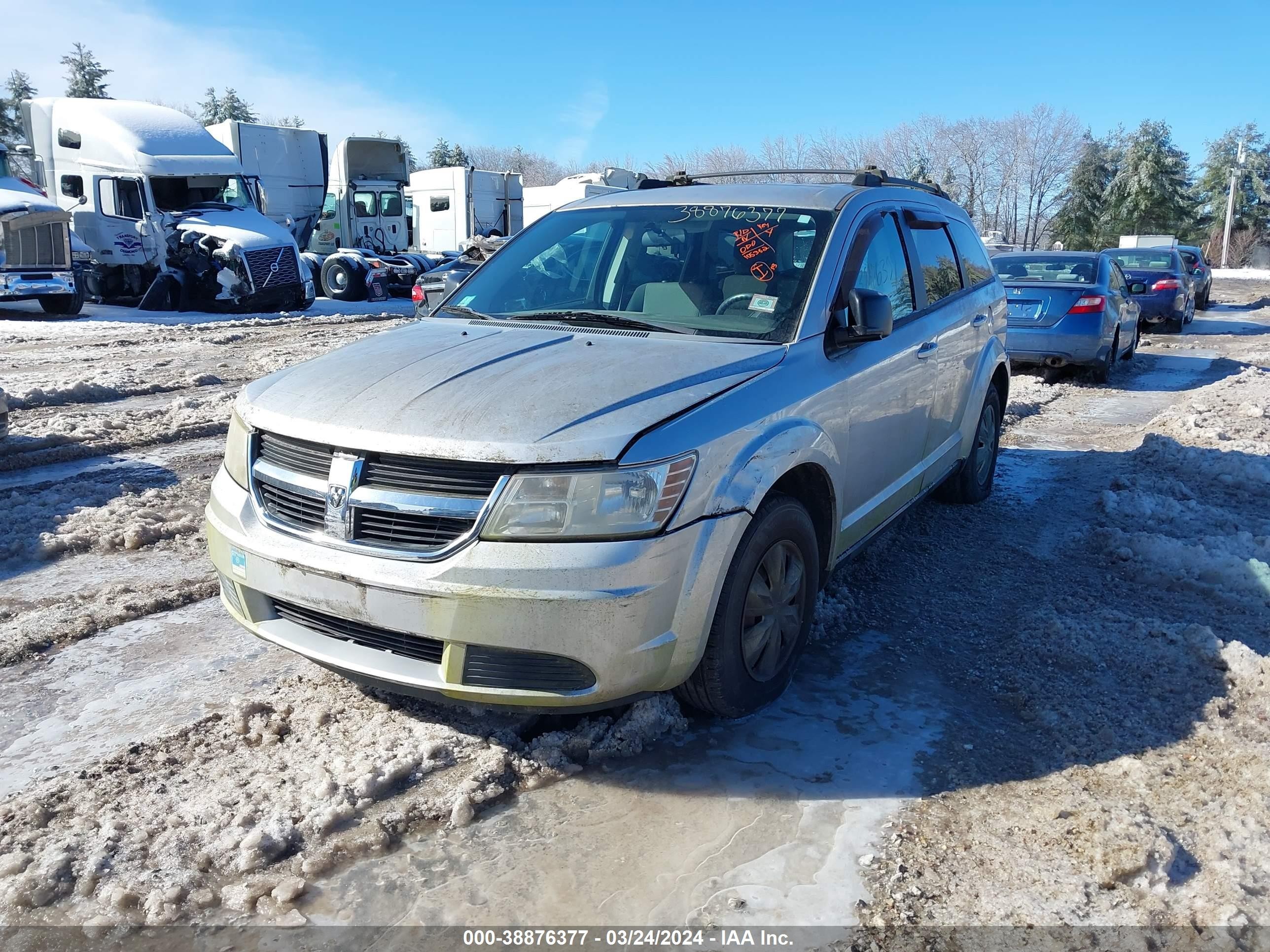 Photo 1 VIN: 3D4GG47B69T138590 - DODGE JOURNEY 