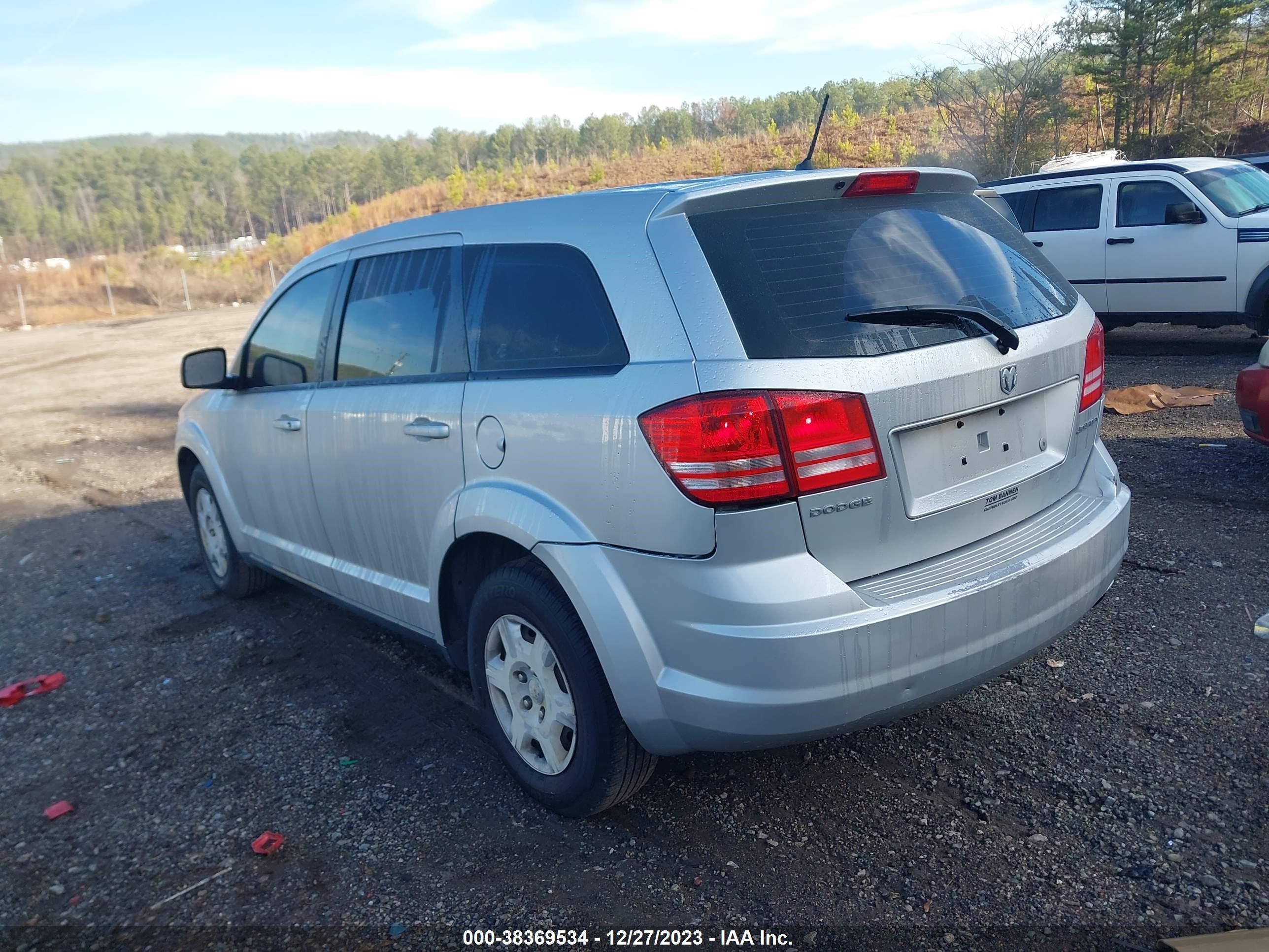 Photo 2 VIN: 3D4GG47B69T545339 - DODGE JOURNEY 